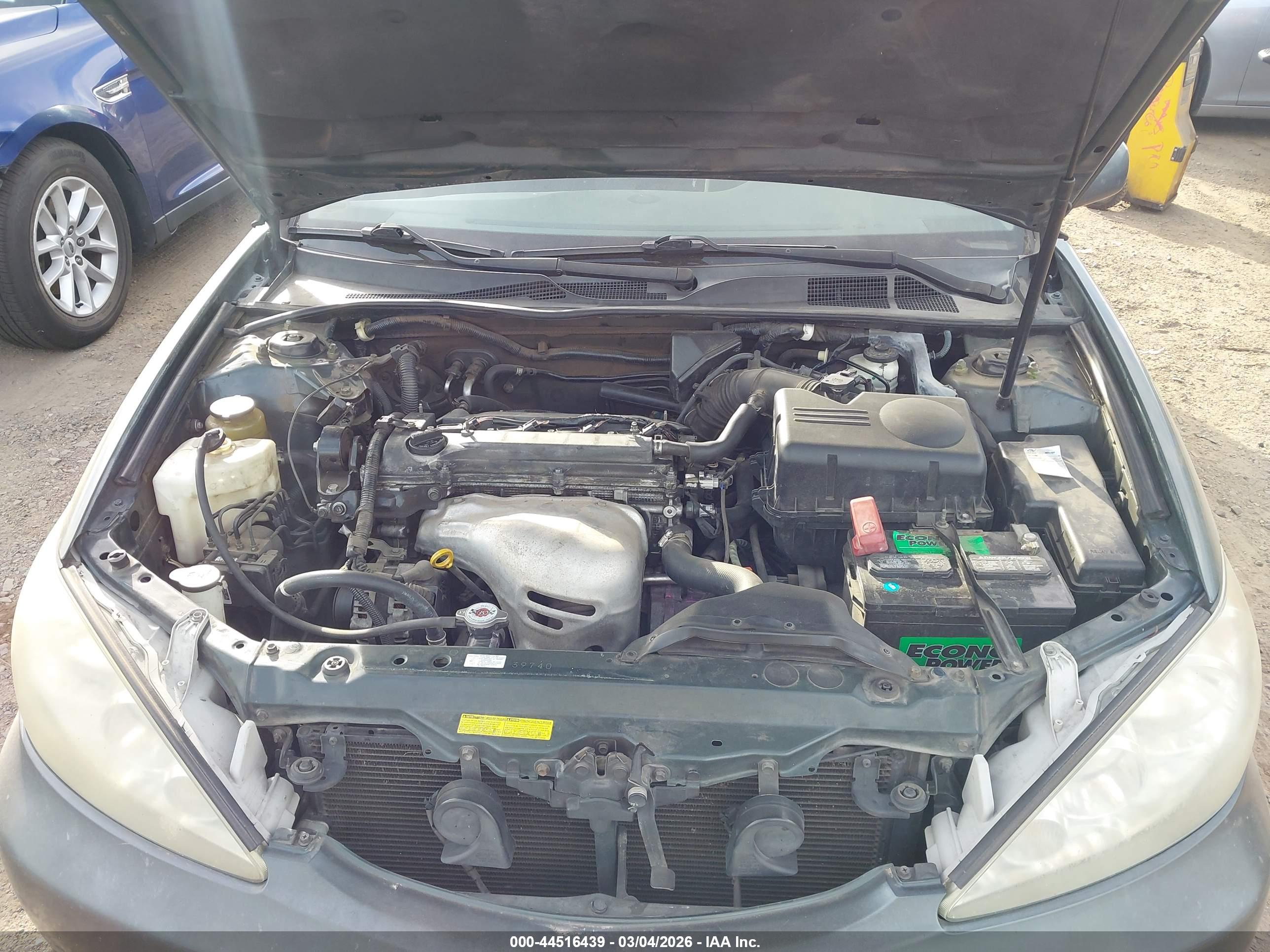 TOYOTA CAMRY image 10