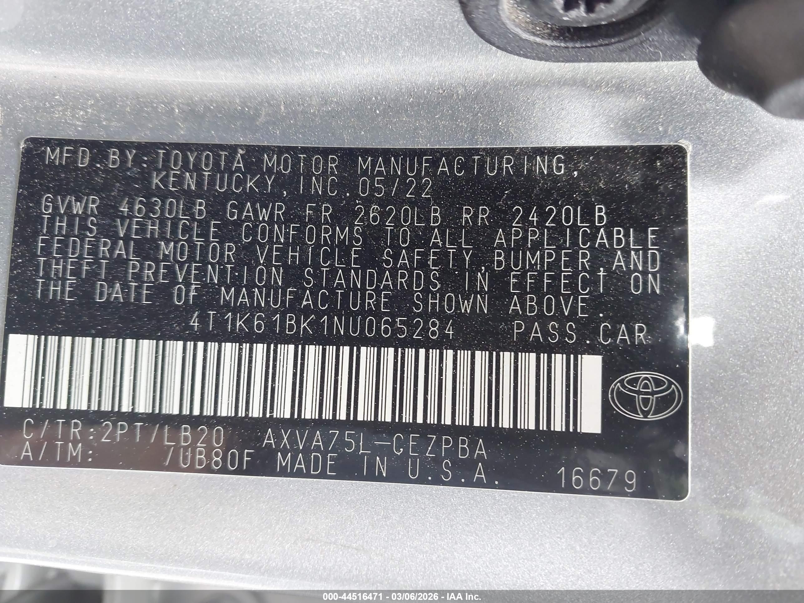 TOYOTA CAMRY image 9