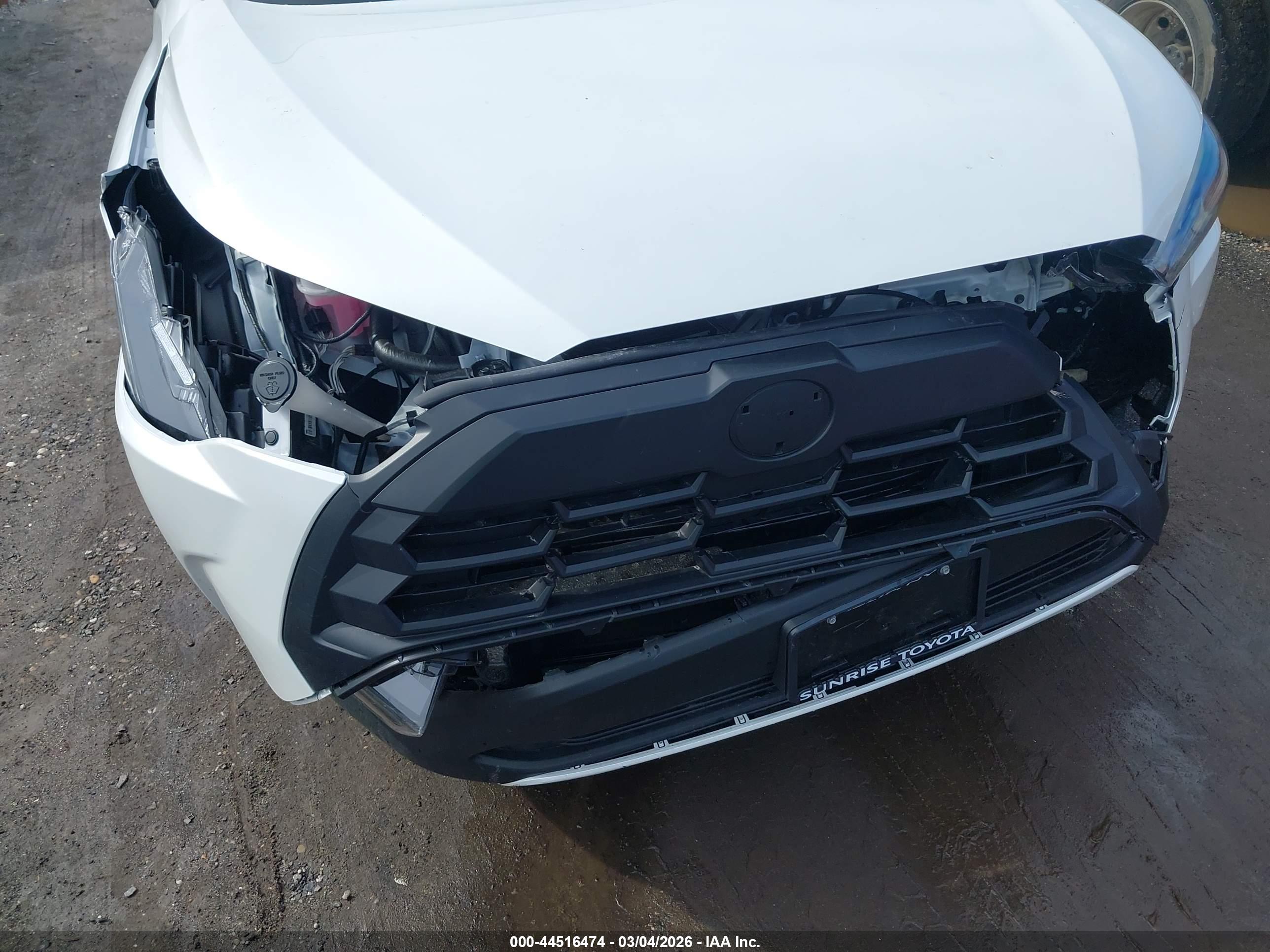 TOYOTA COROLLA image 6