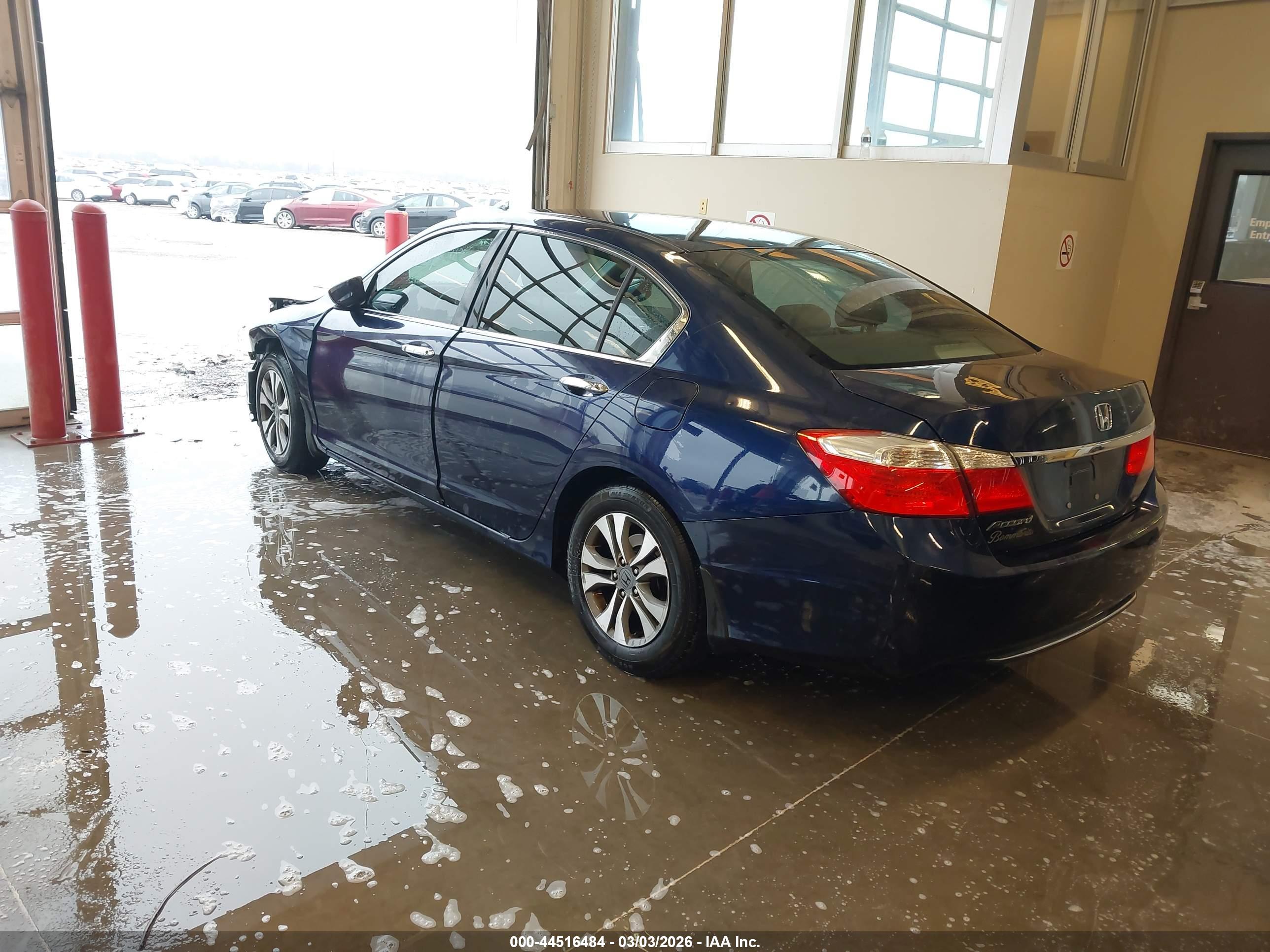 HONDA ACCORD image 3