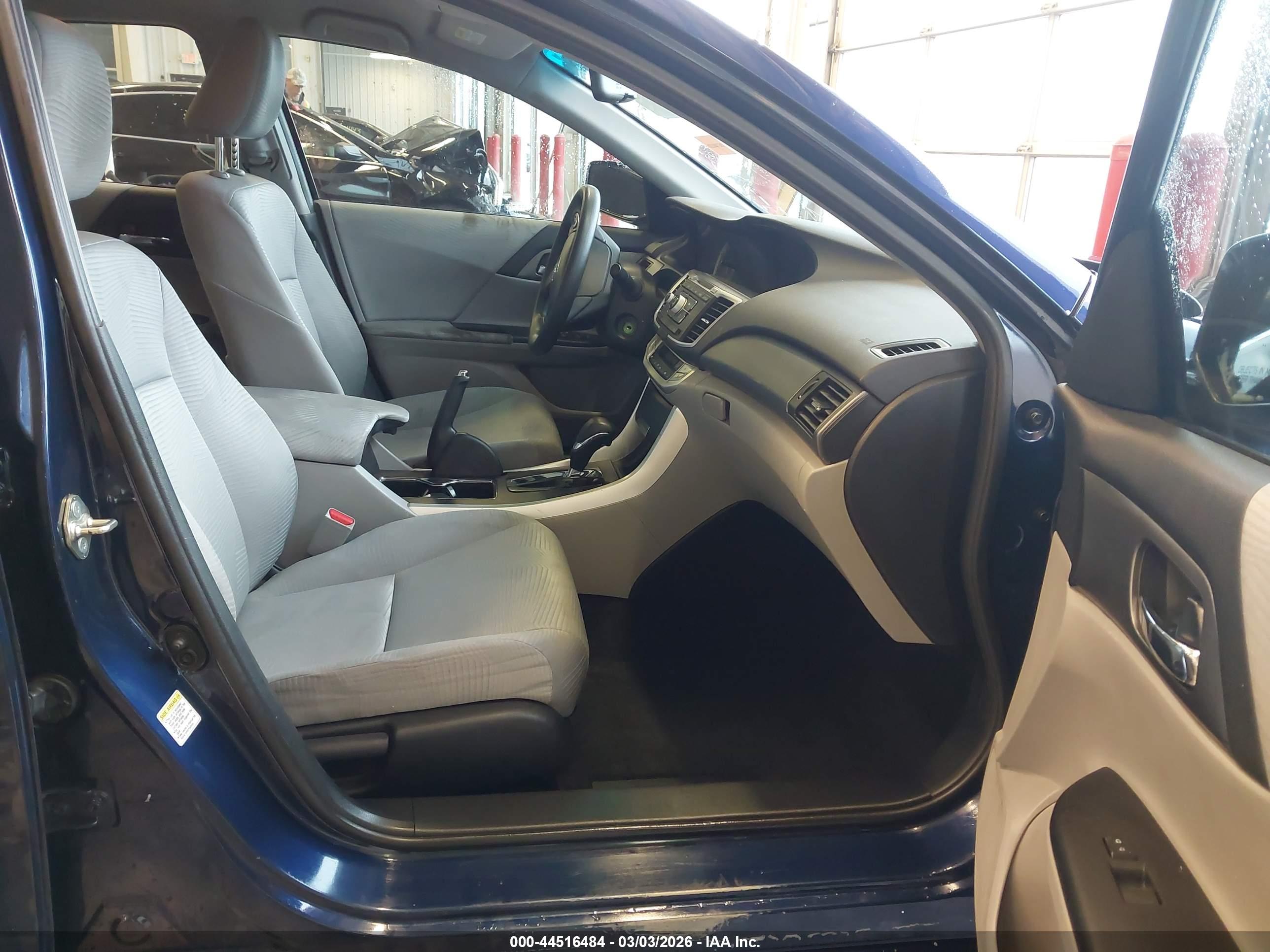 HONDA ACCORD image 5