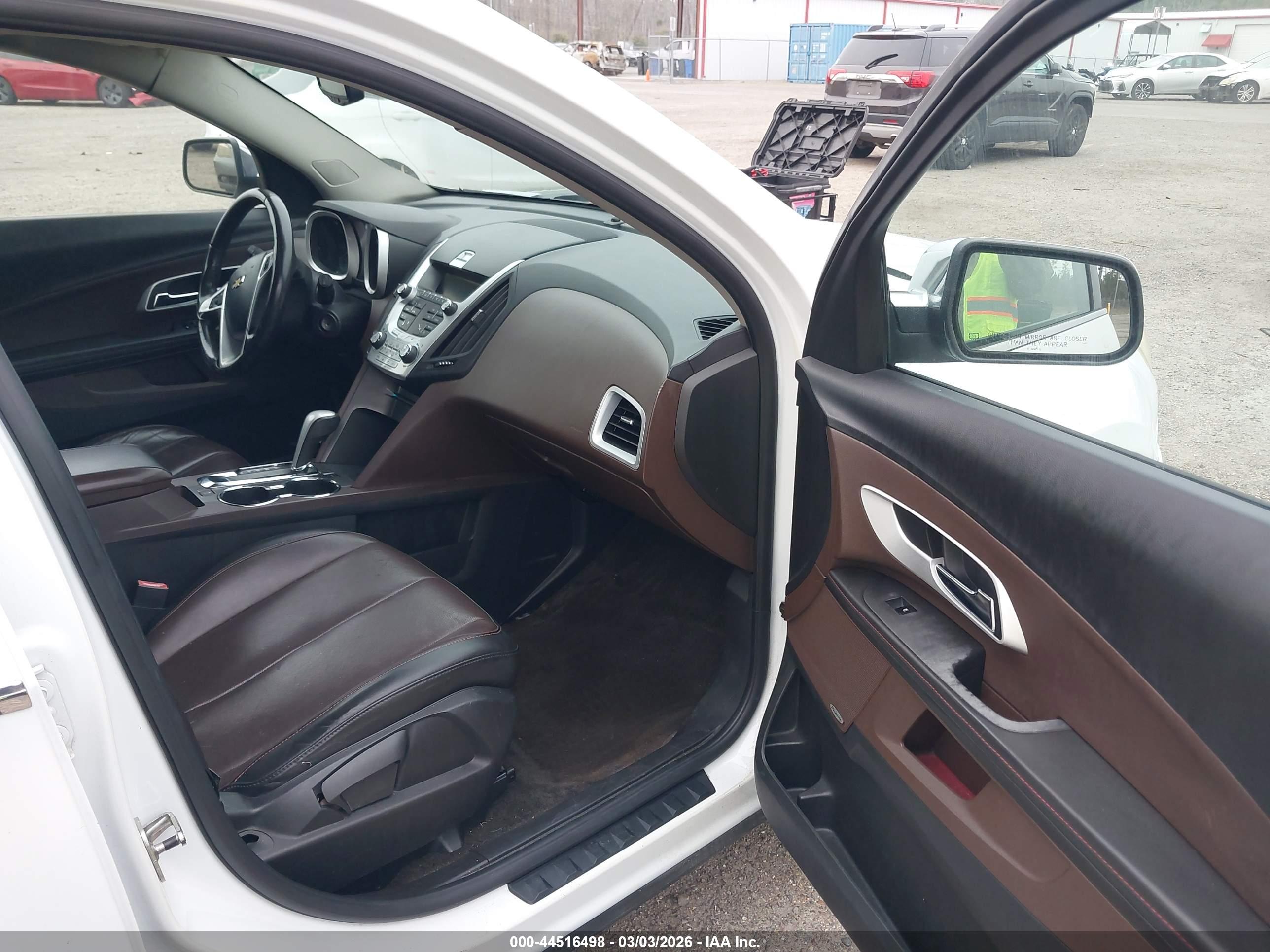 CHEVROLET EQUINOX image 5