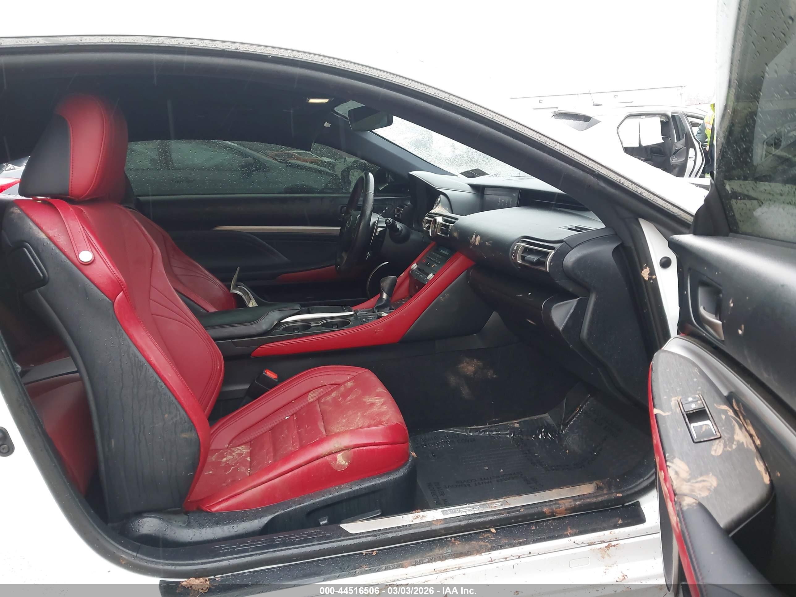 LEXUS RC image 5