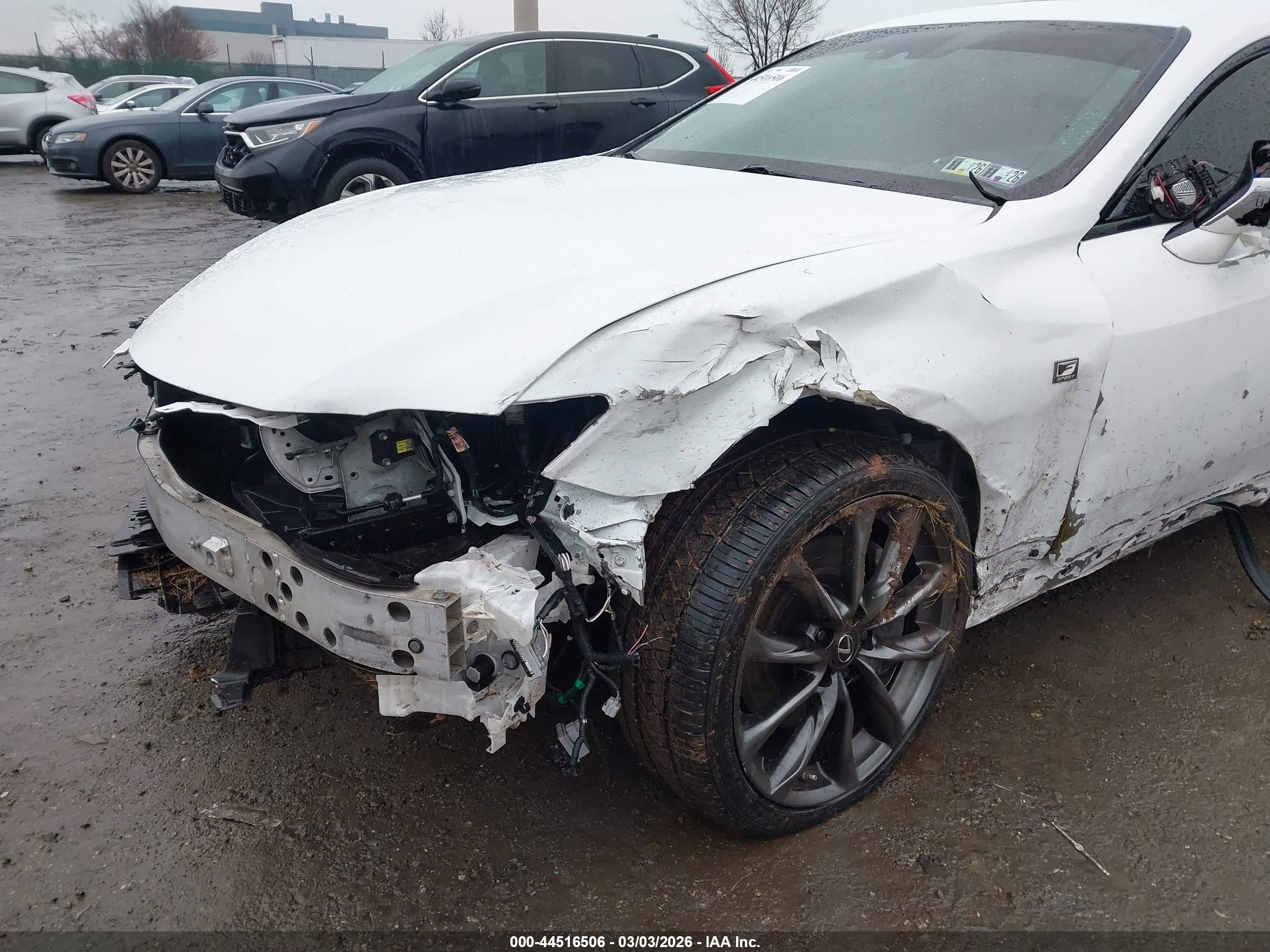 LEXUS RC image 6
