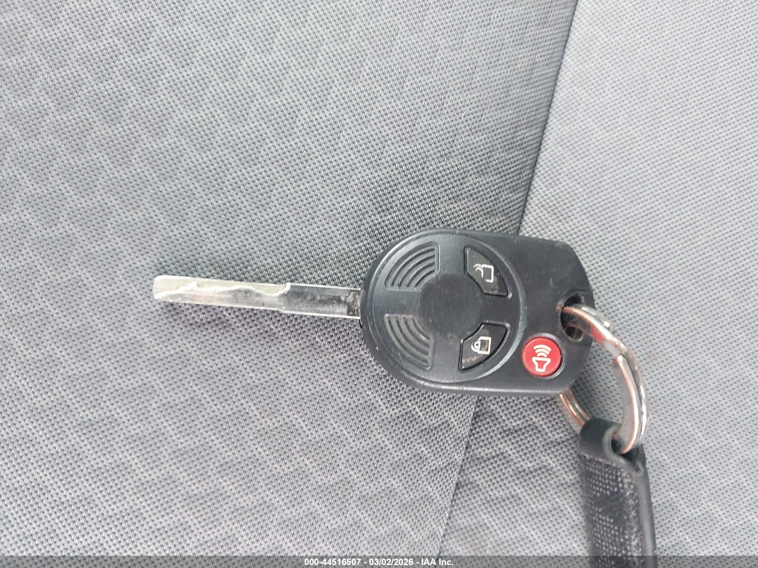 FORD ESCAPE image 11