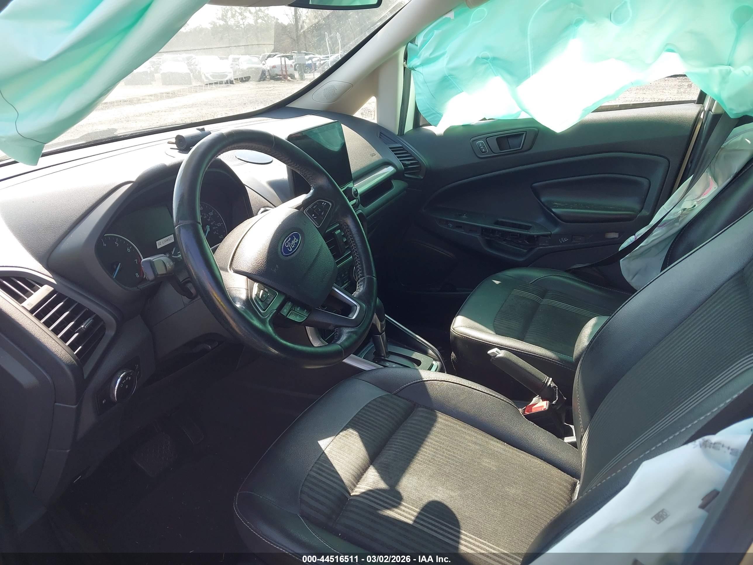 FORD ECOSPORT image 5