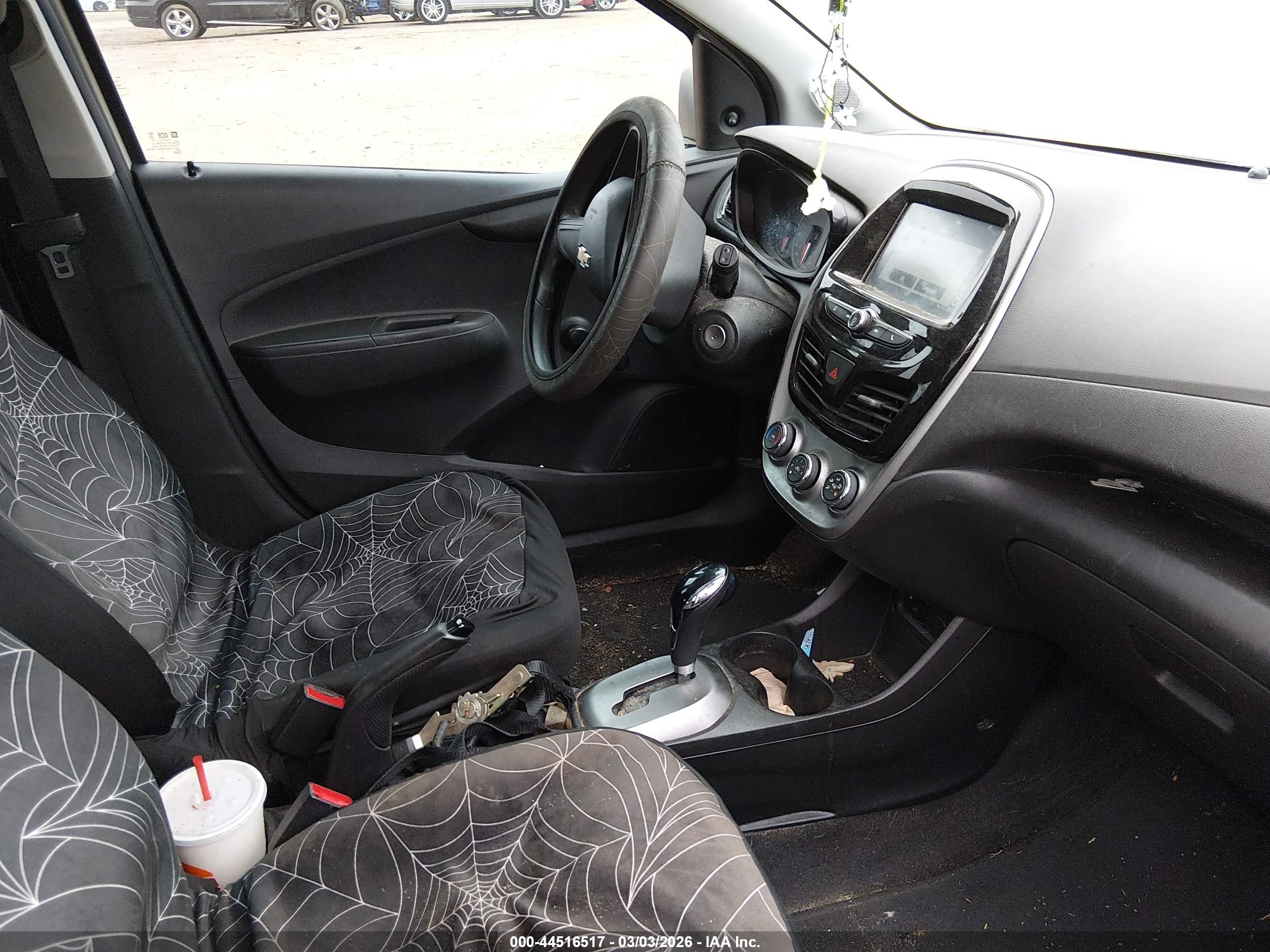 CHEVROLET SPARK image 5