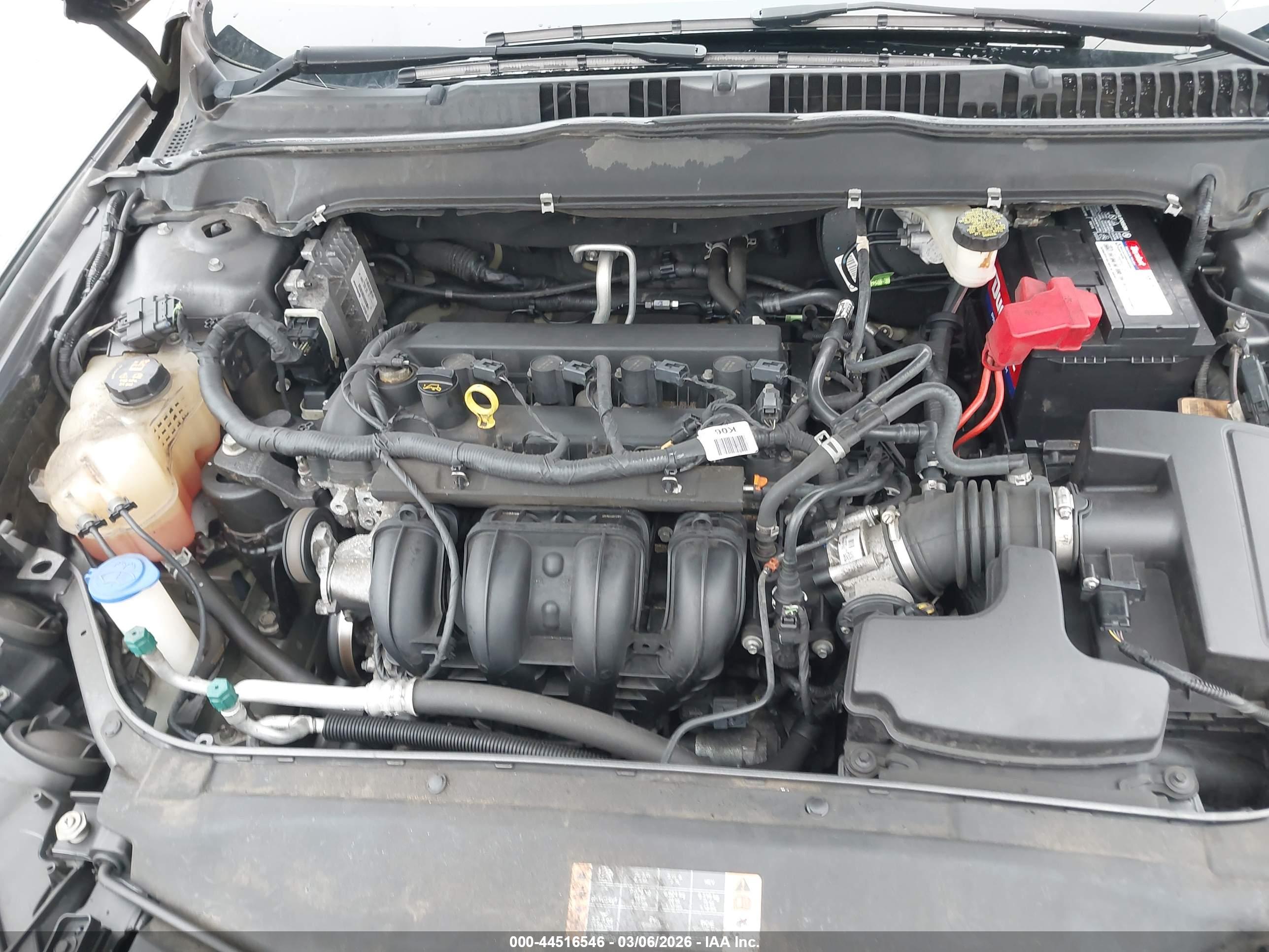 FORD FUSION image 10