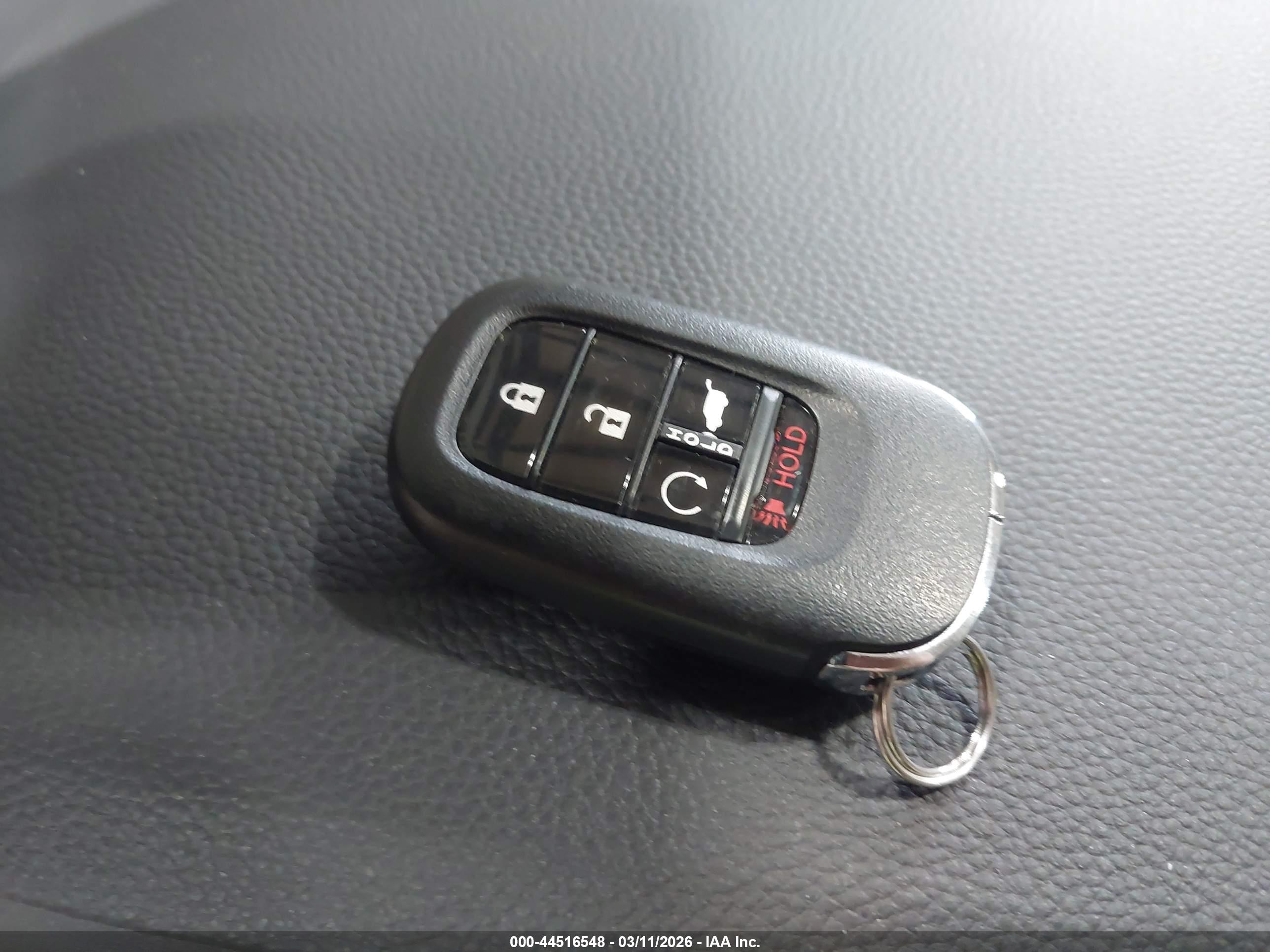 HONDA CR-V image 11