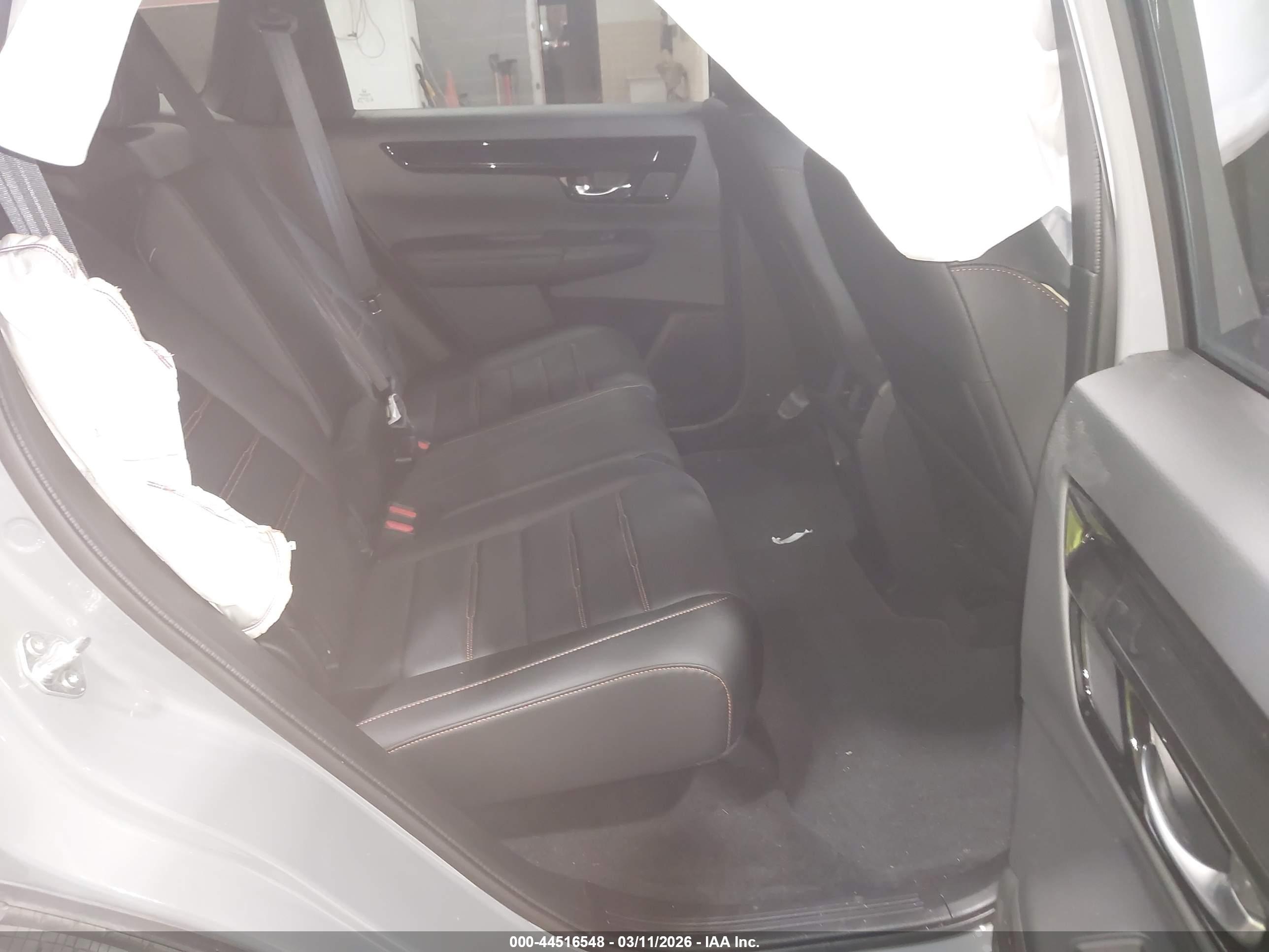 HONDA CR-V image 8