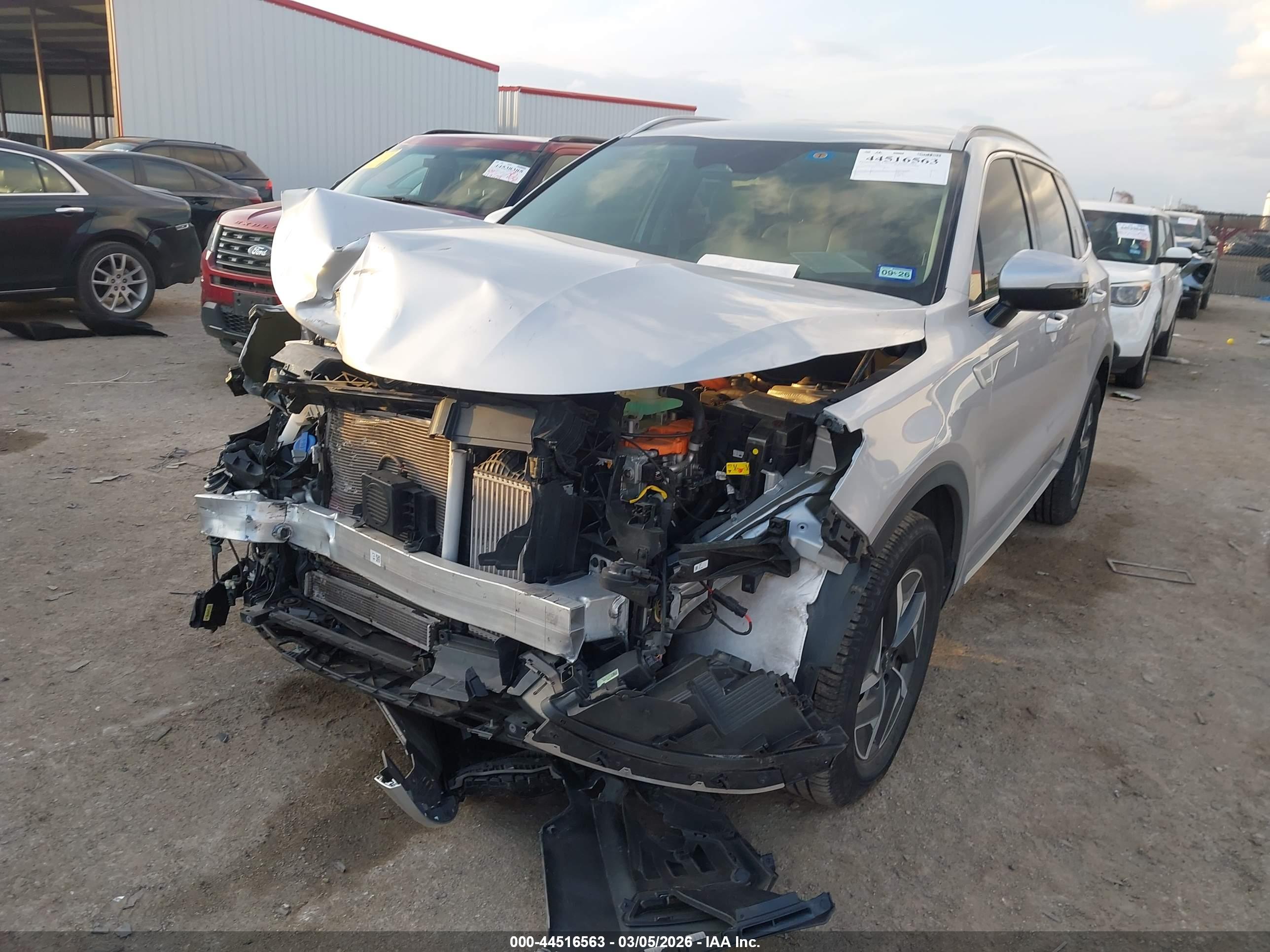KIA SORENTO image 2
