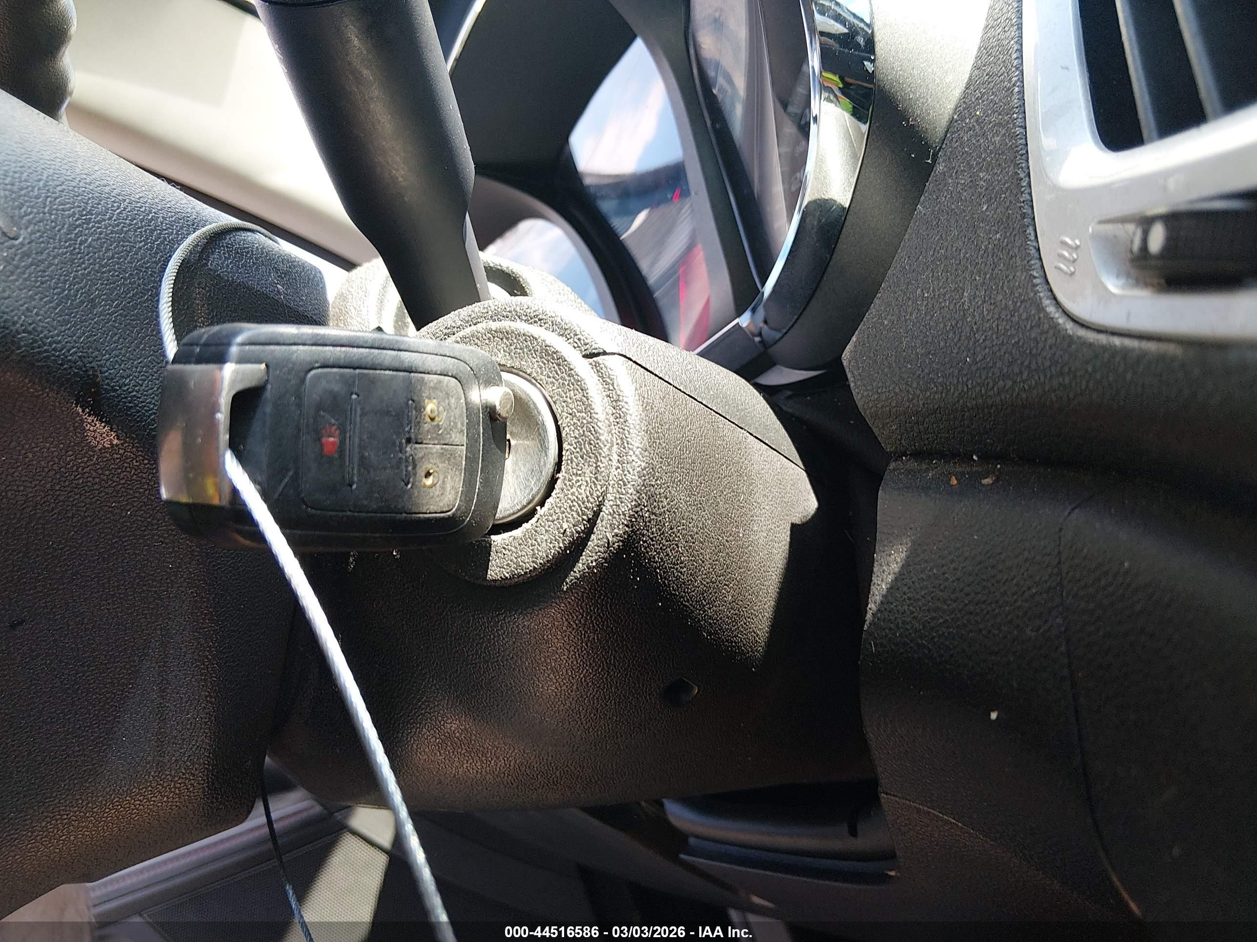 GMC TERRAIN image 11