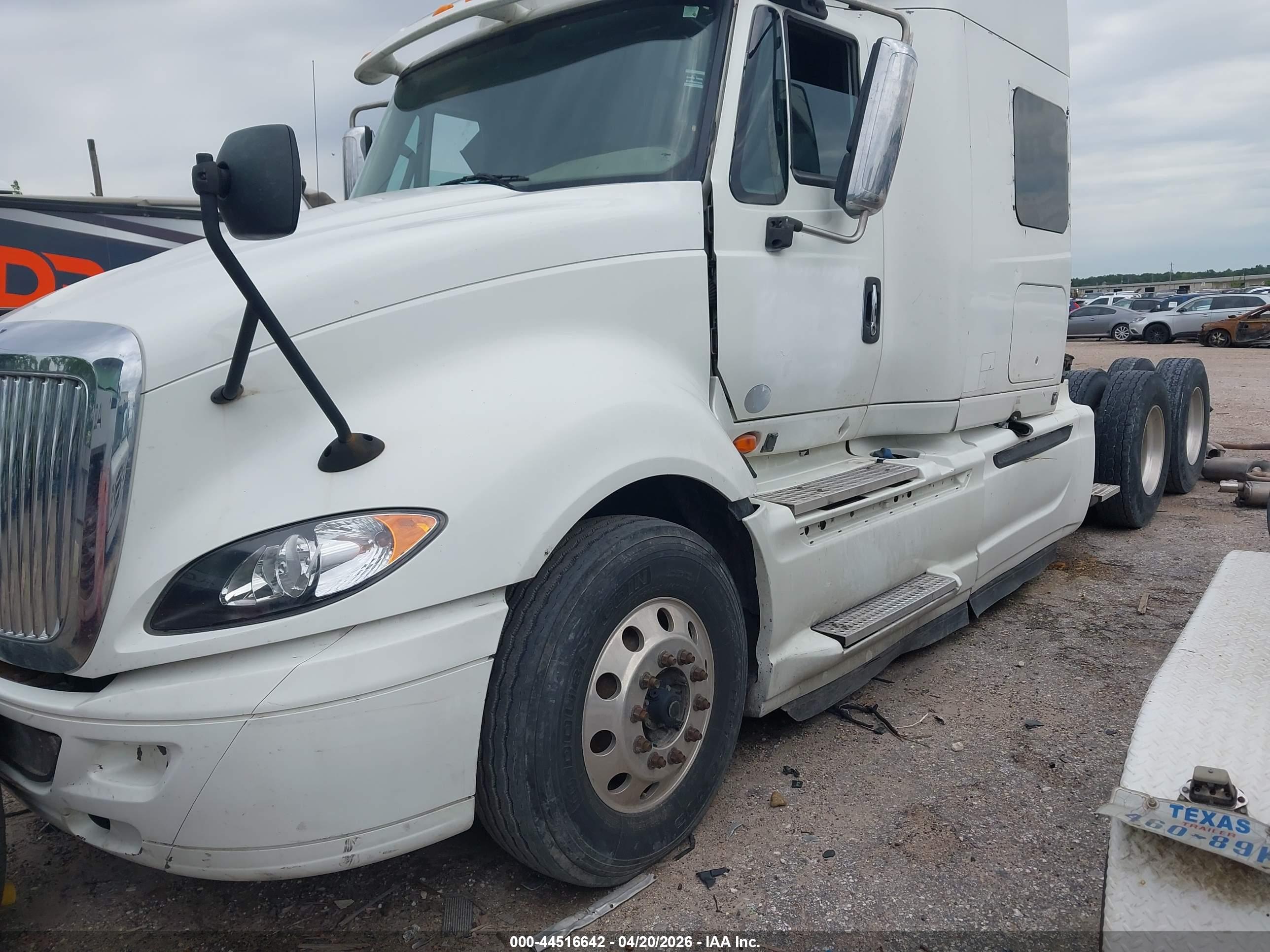 INTERNATIONAL PROSTAR+ image 2