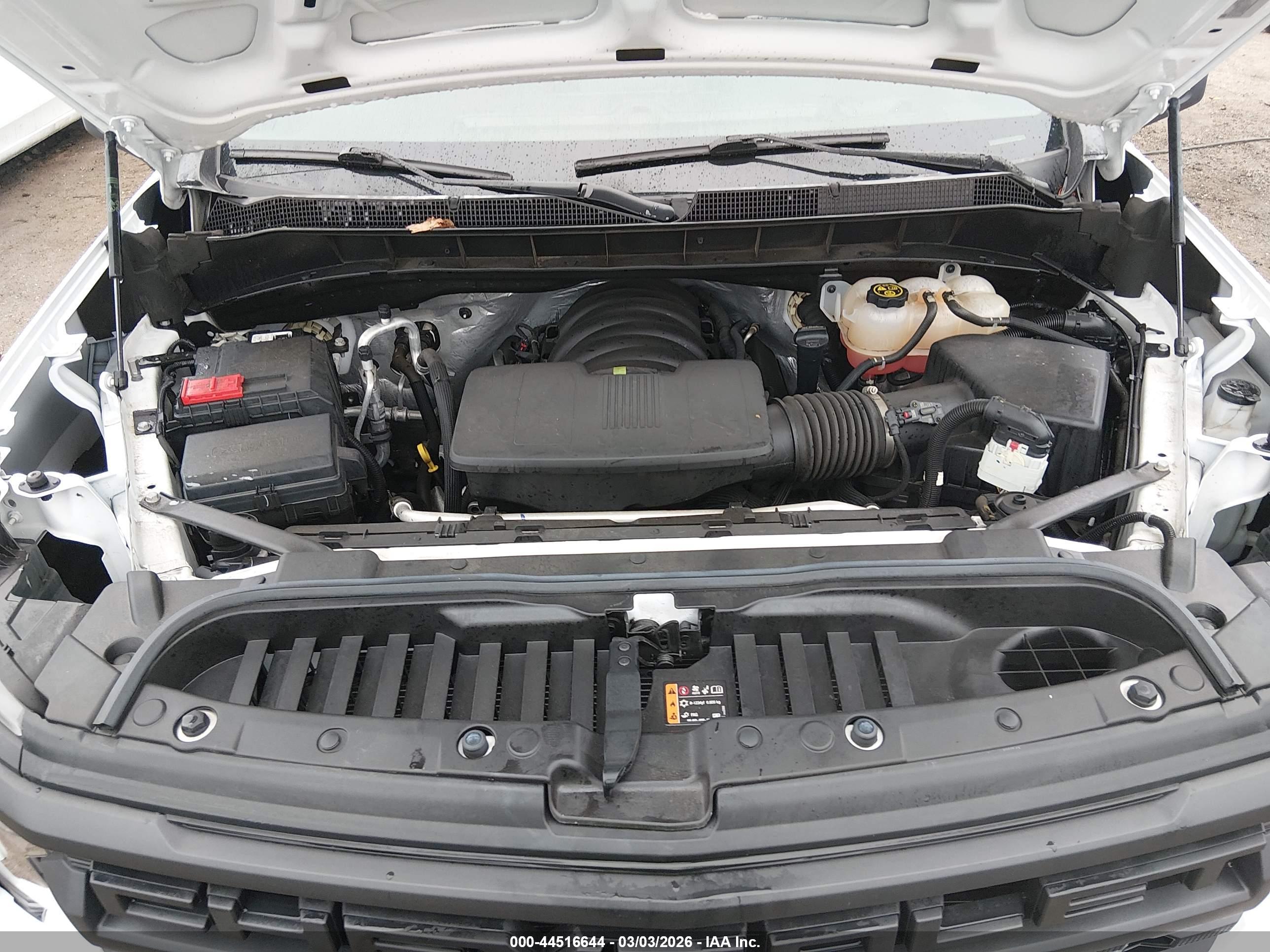 CHEVROLET SILVERADO image 10