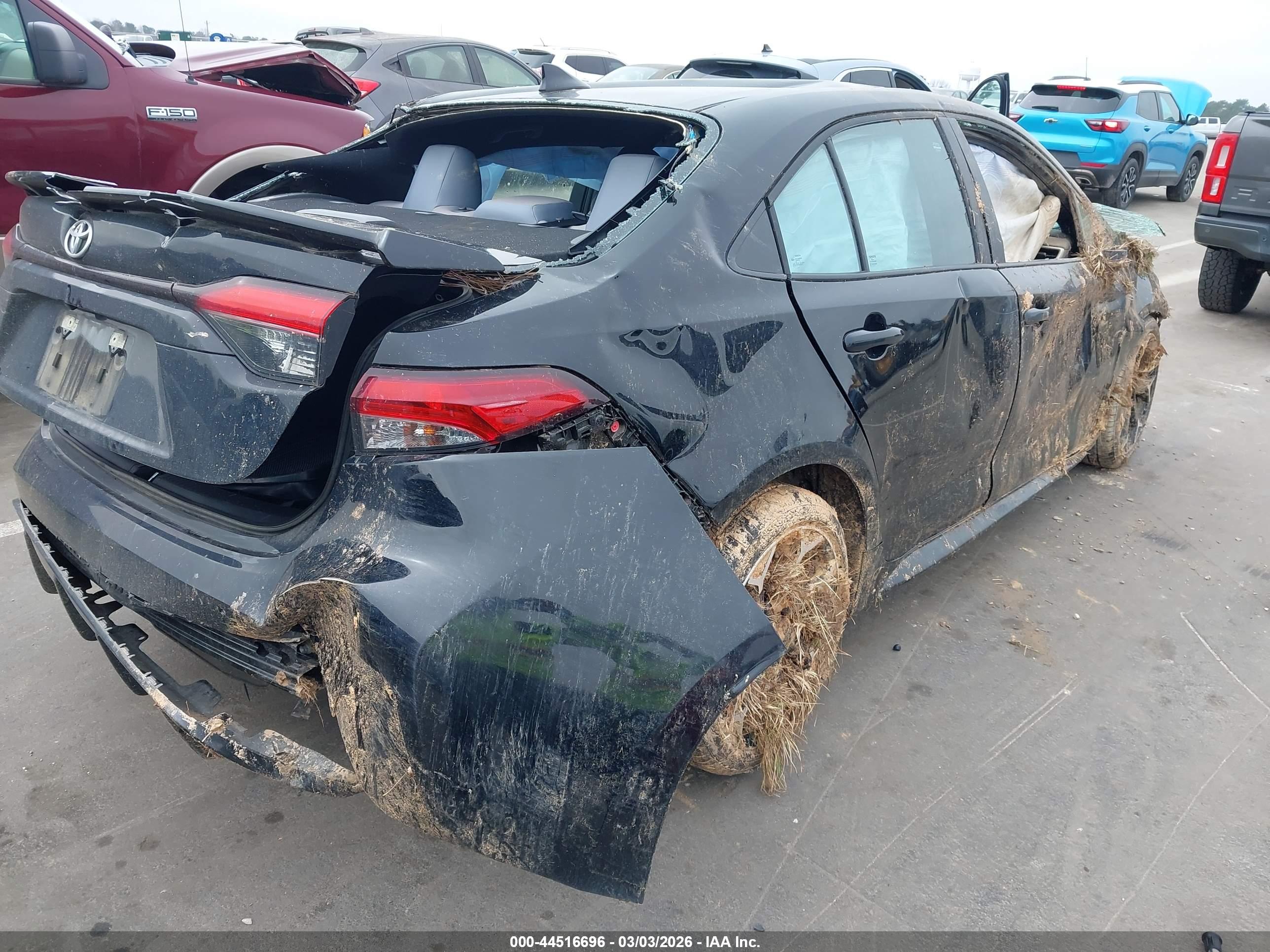 TOYOTA COROLLA image 4