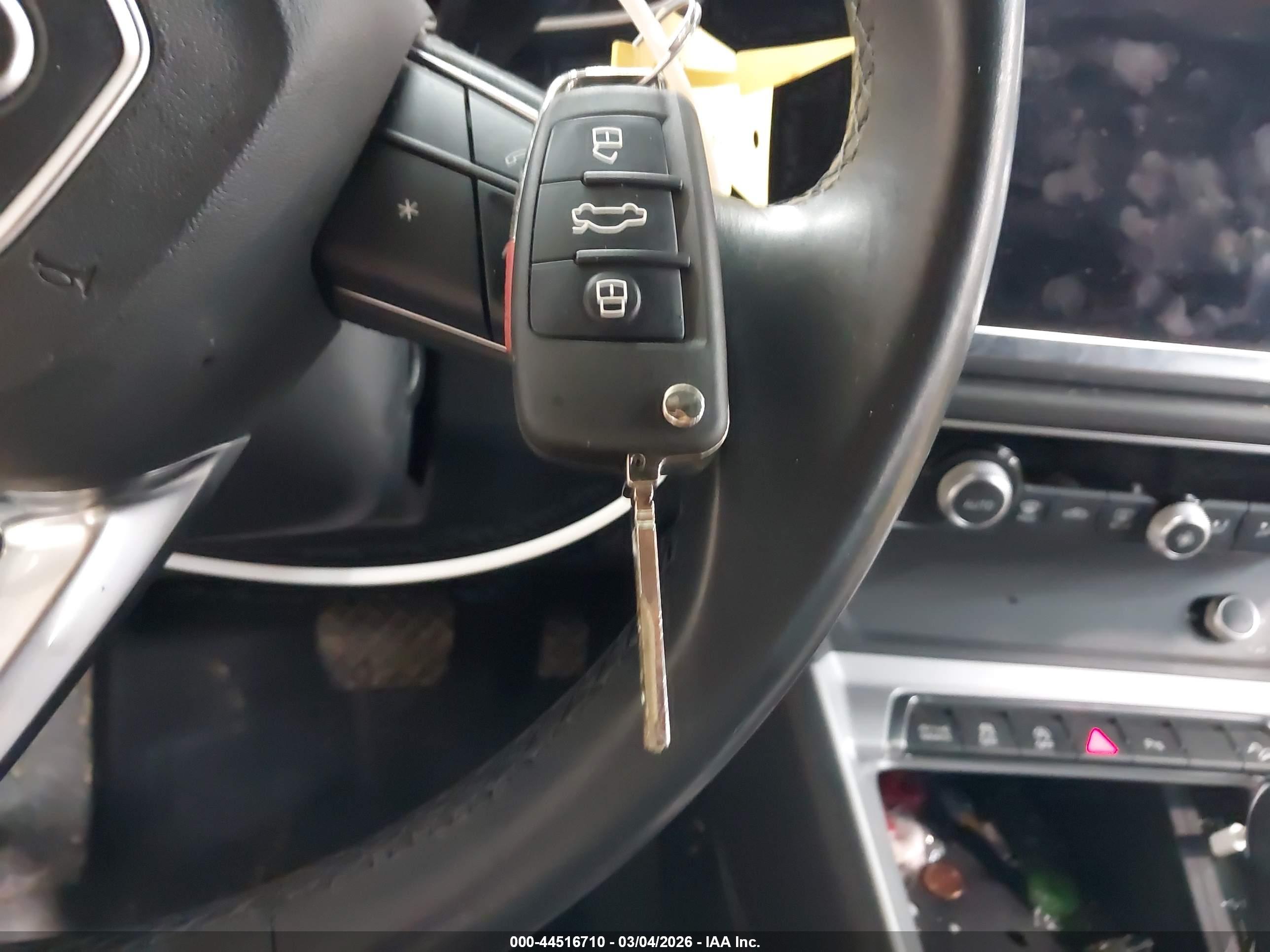 AUDI Q3 image 11