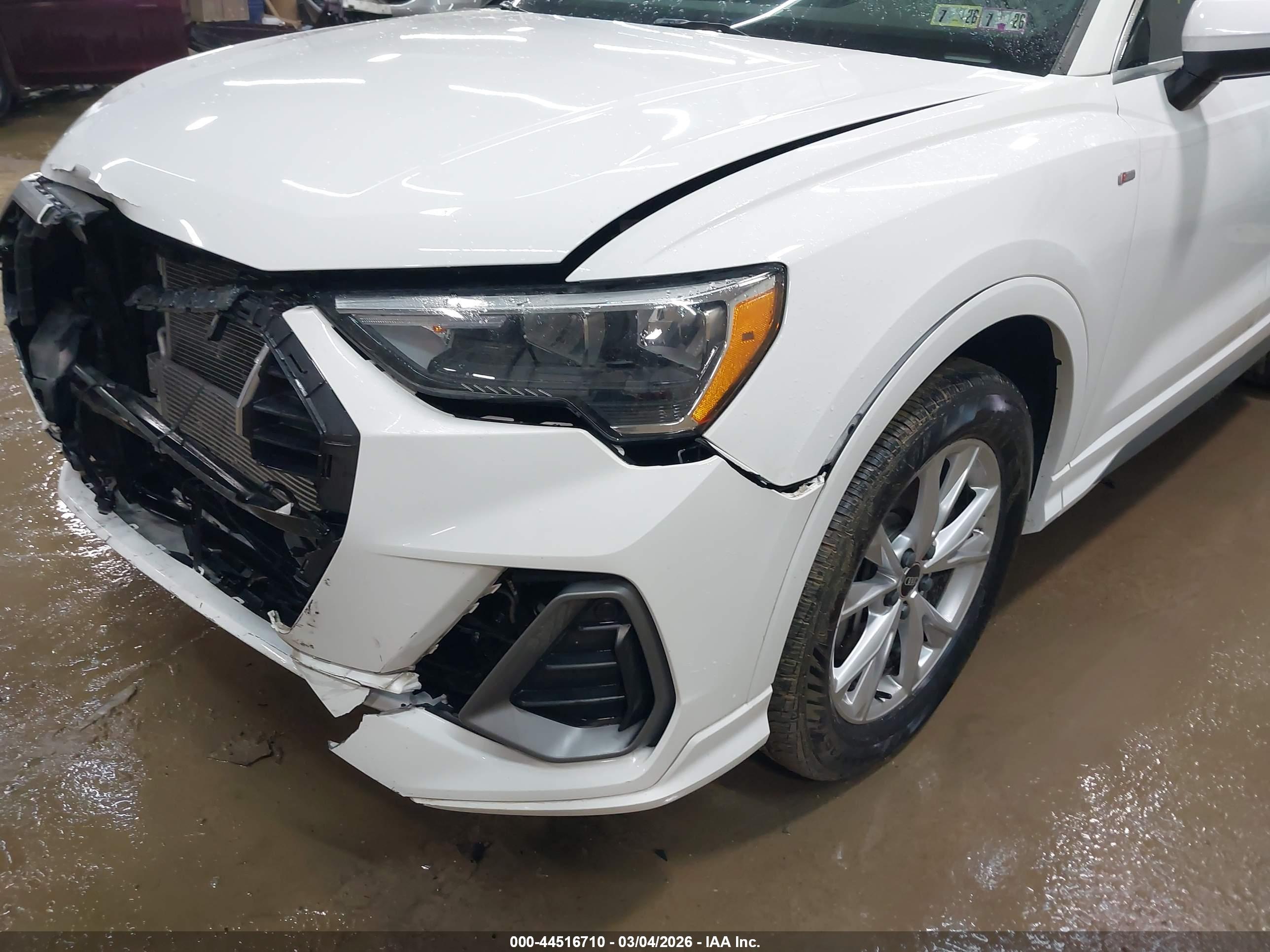 AUDI Q3 image 6