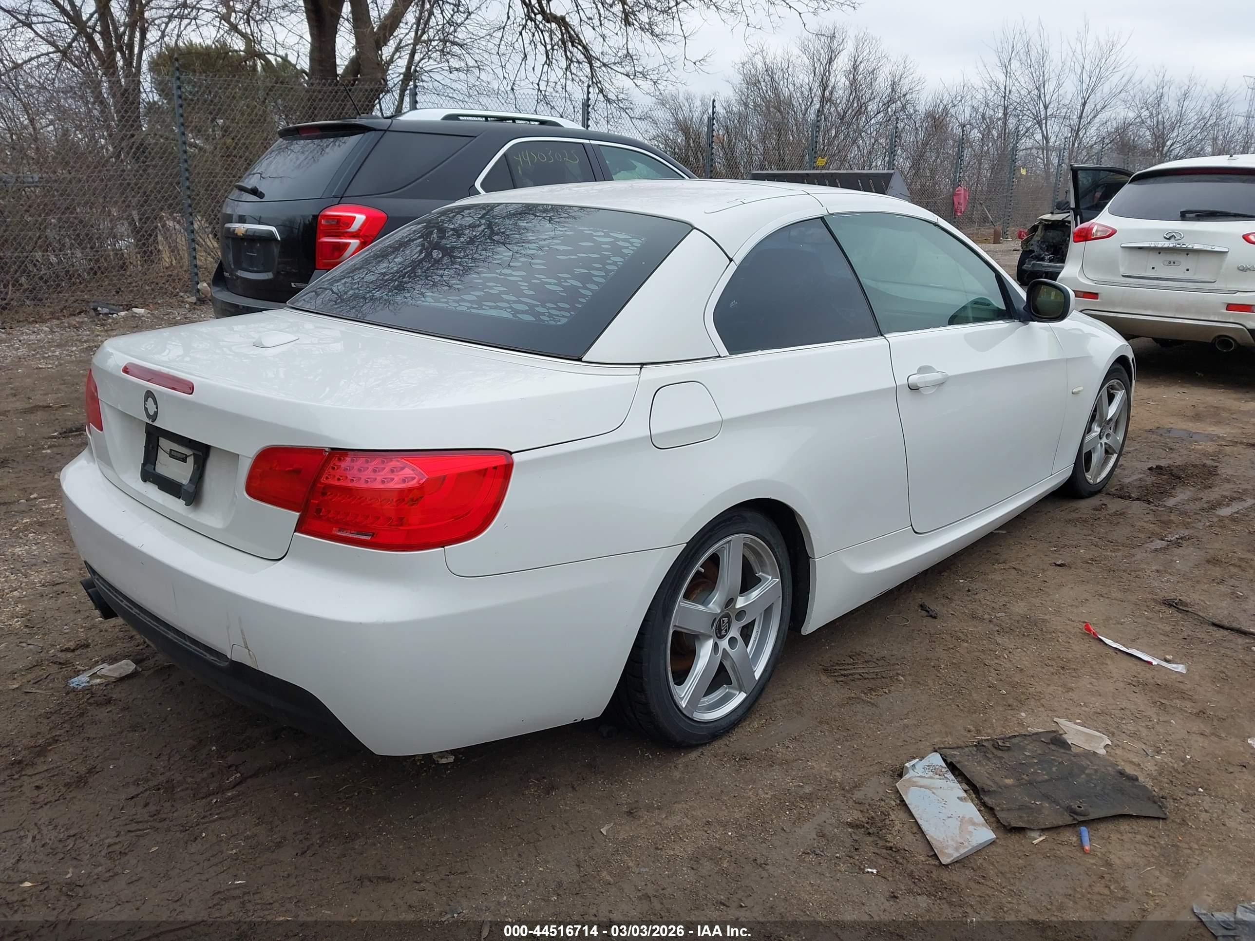 BMW 328I image 4