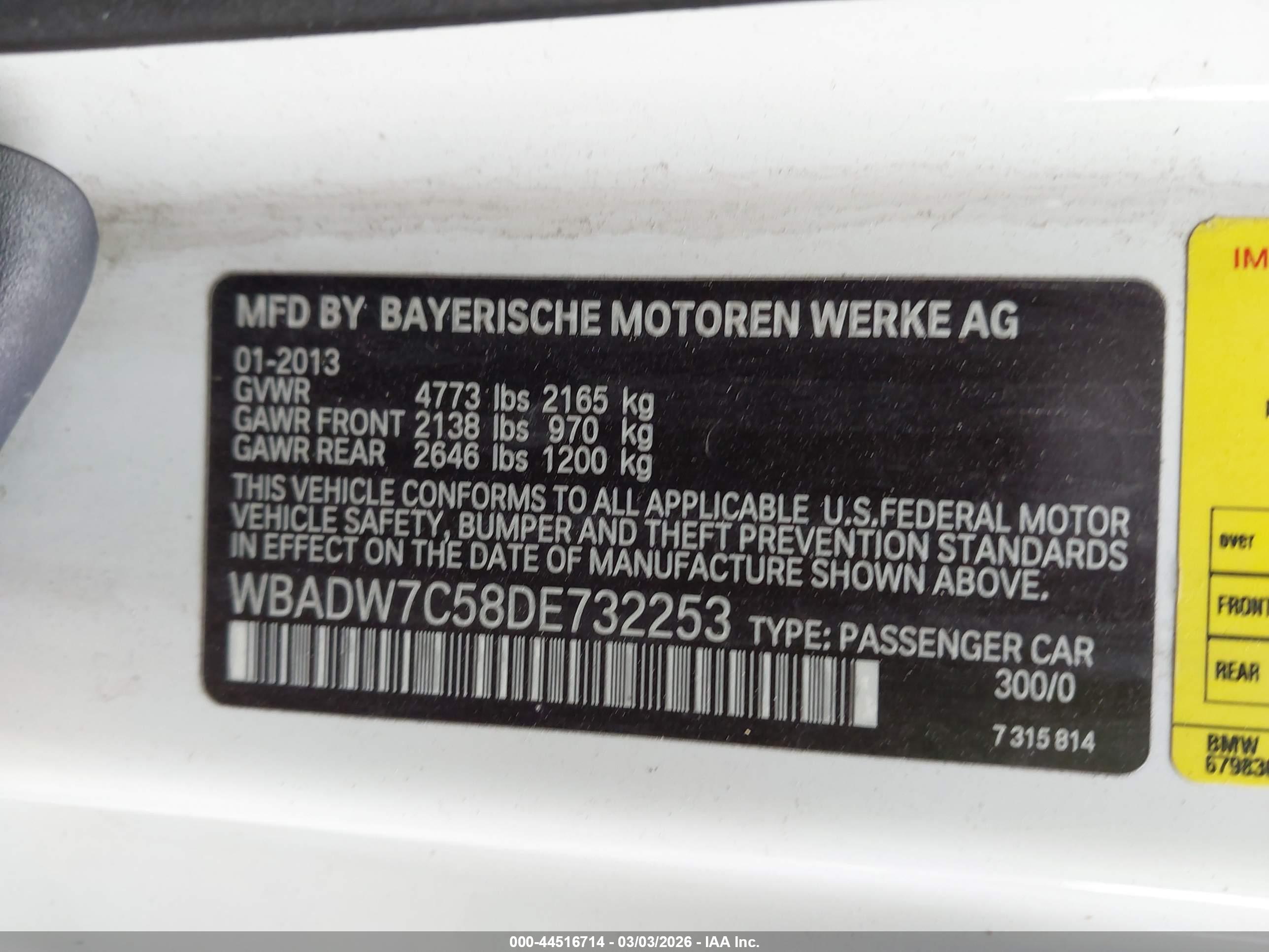 BMW 328I image 9