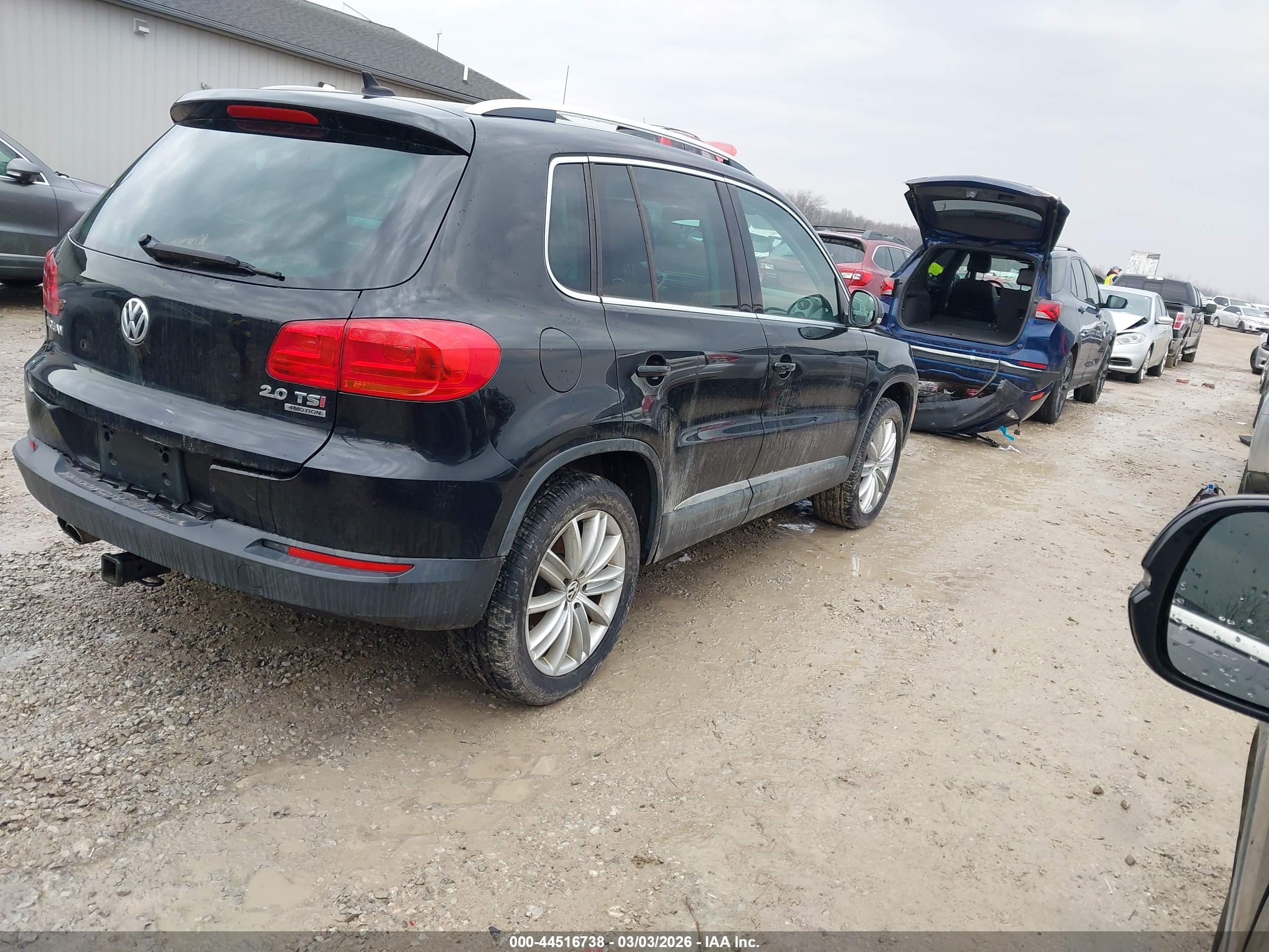 VOLKSWAGEN TIGUAN image 4
