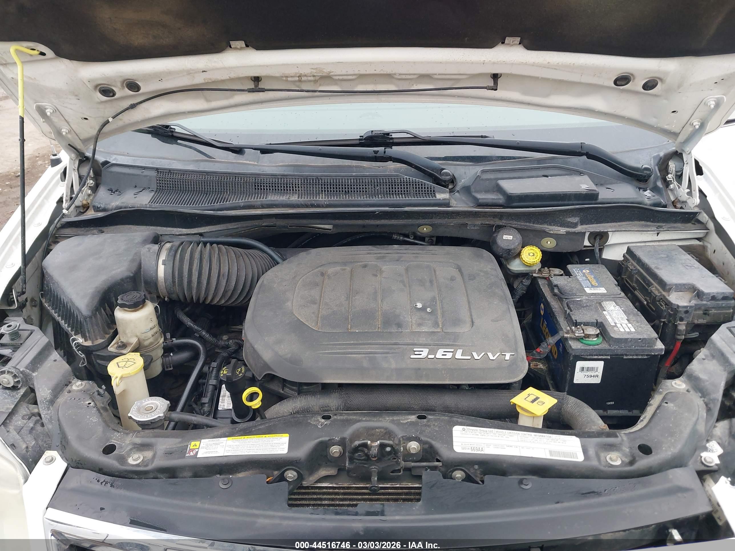 CHRYSLER TOWN image 10