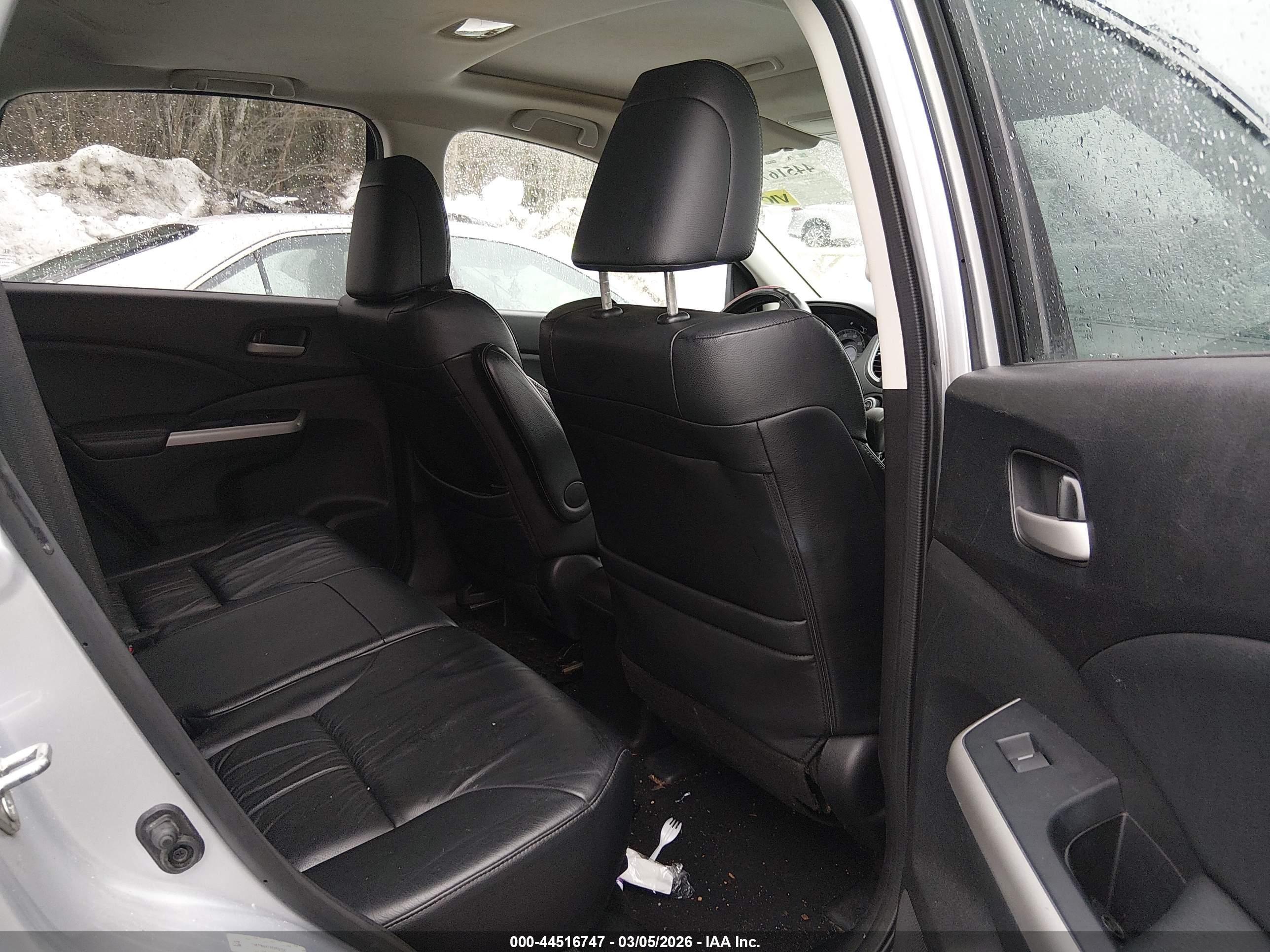 HONDA CR-V image 8