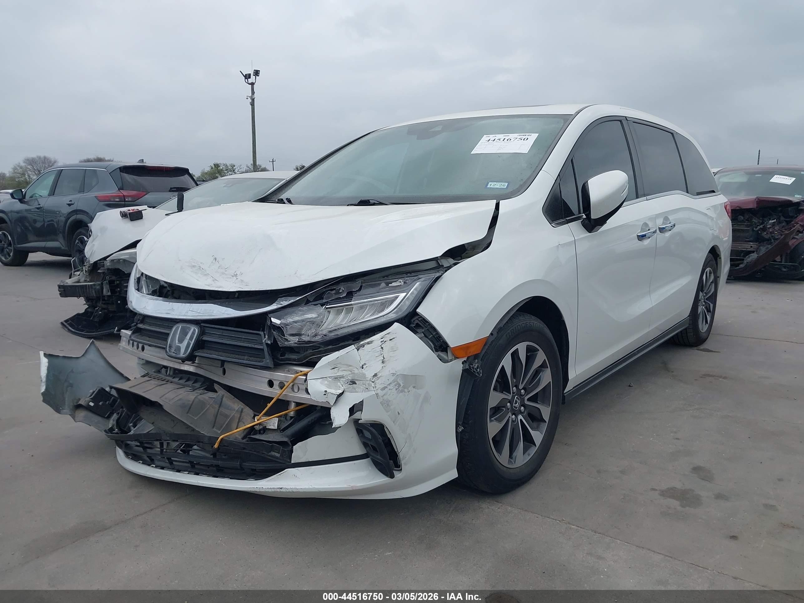 HONDA ODYSSEY image 2
