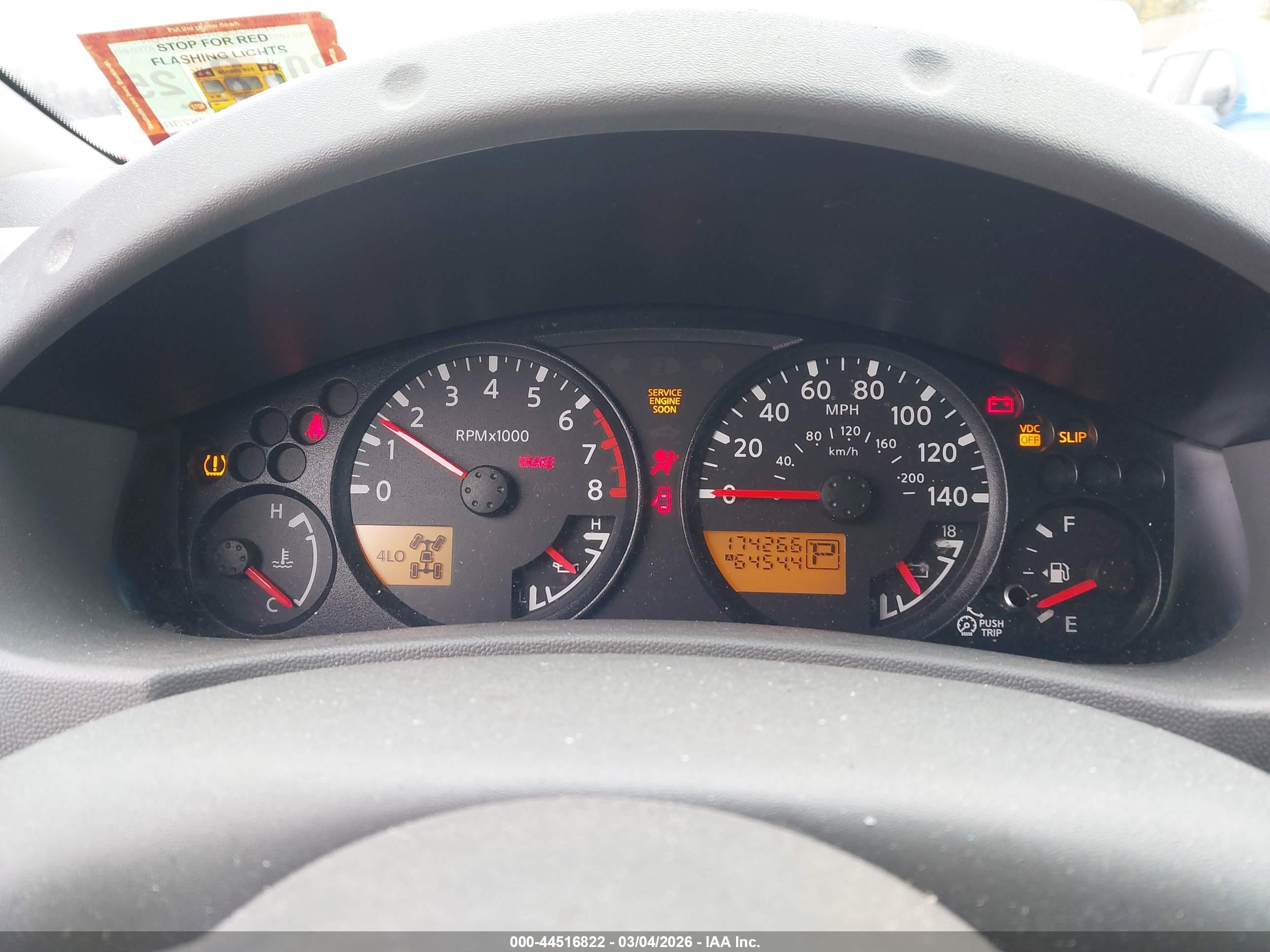 NISSAN FRONTIER image 7