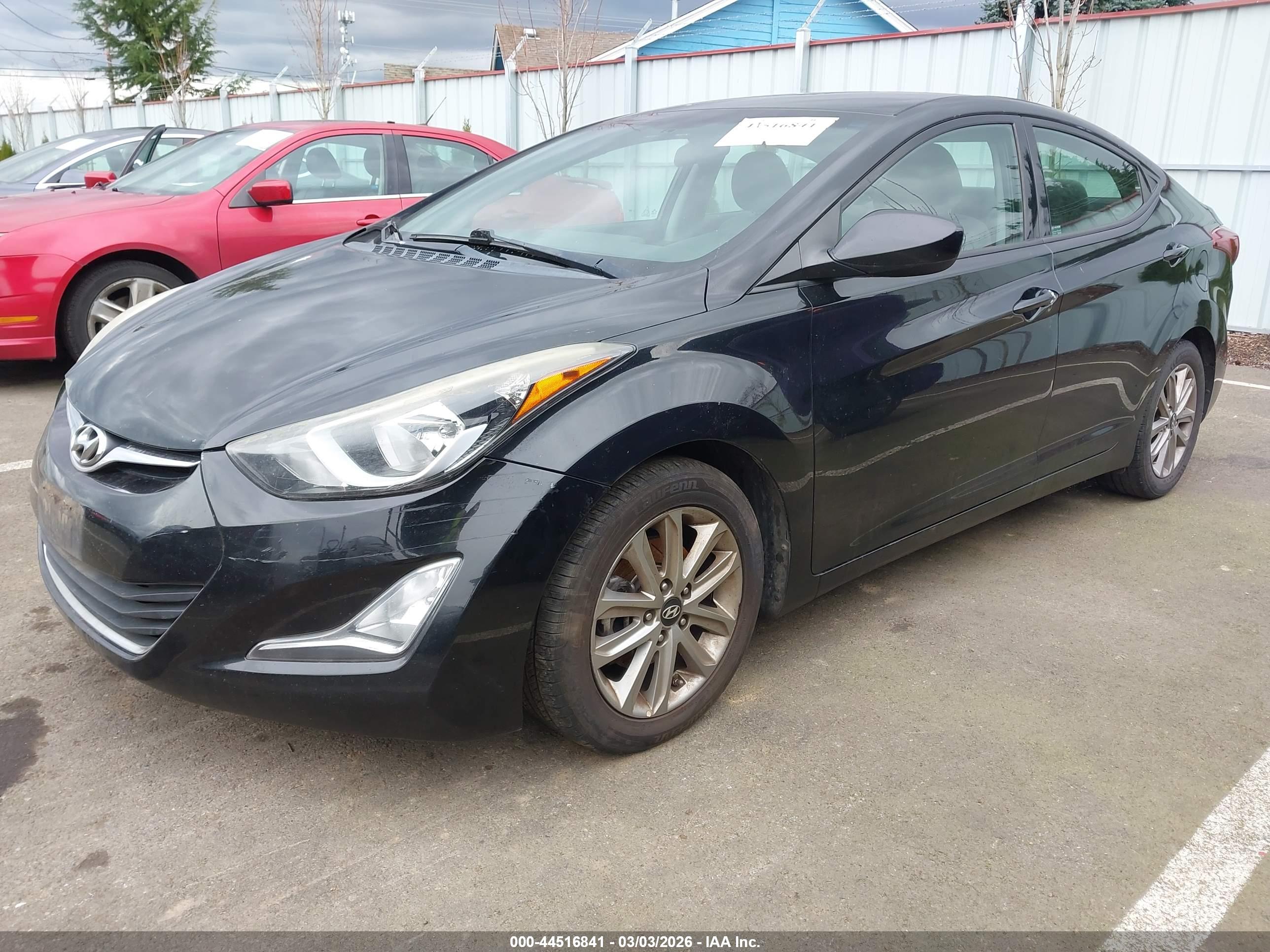 HYUNDAI ELANTRA image 2