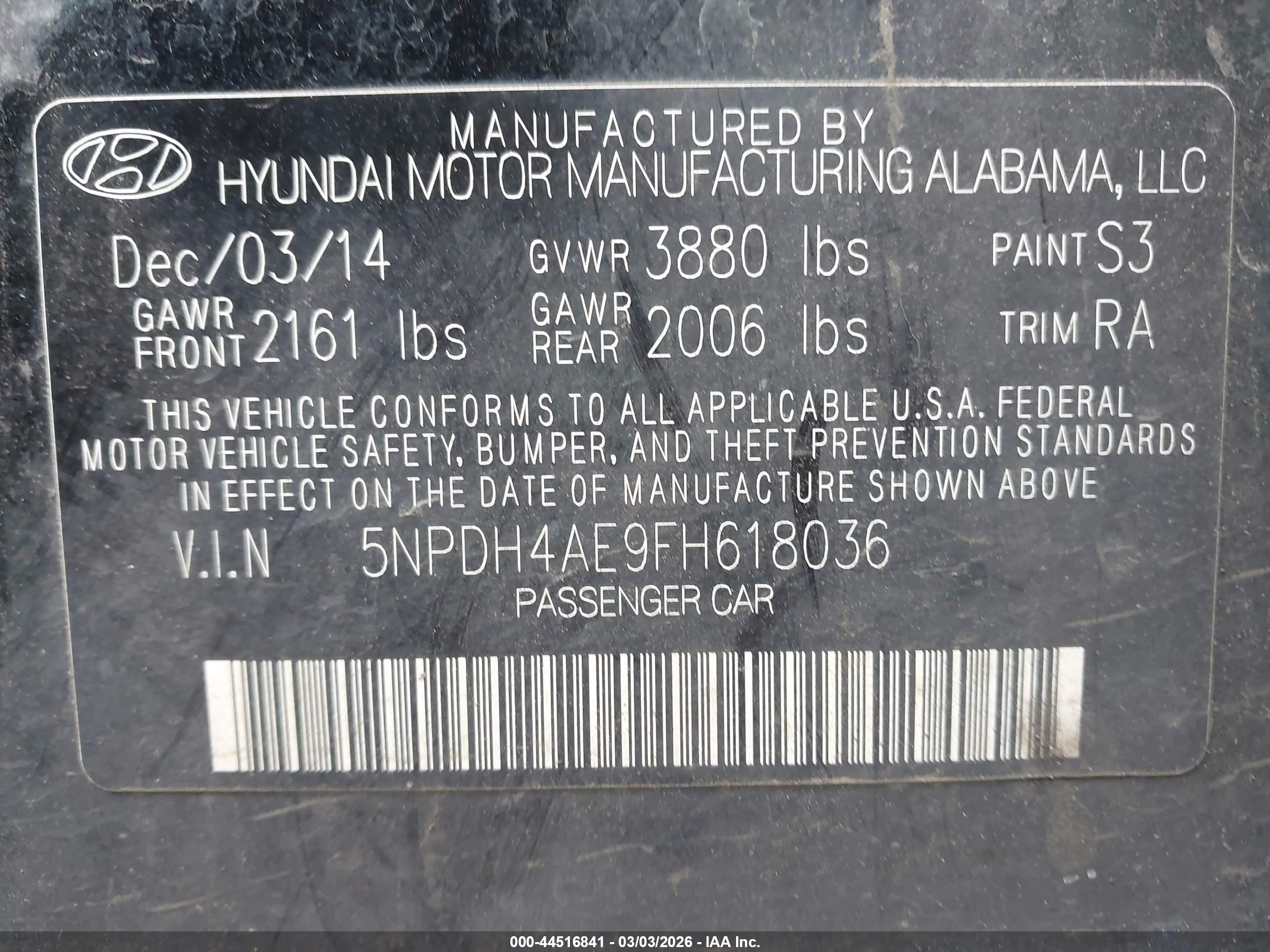 HYUNDAI ELANTRA image 9