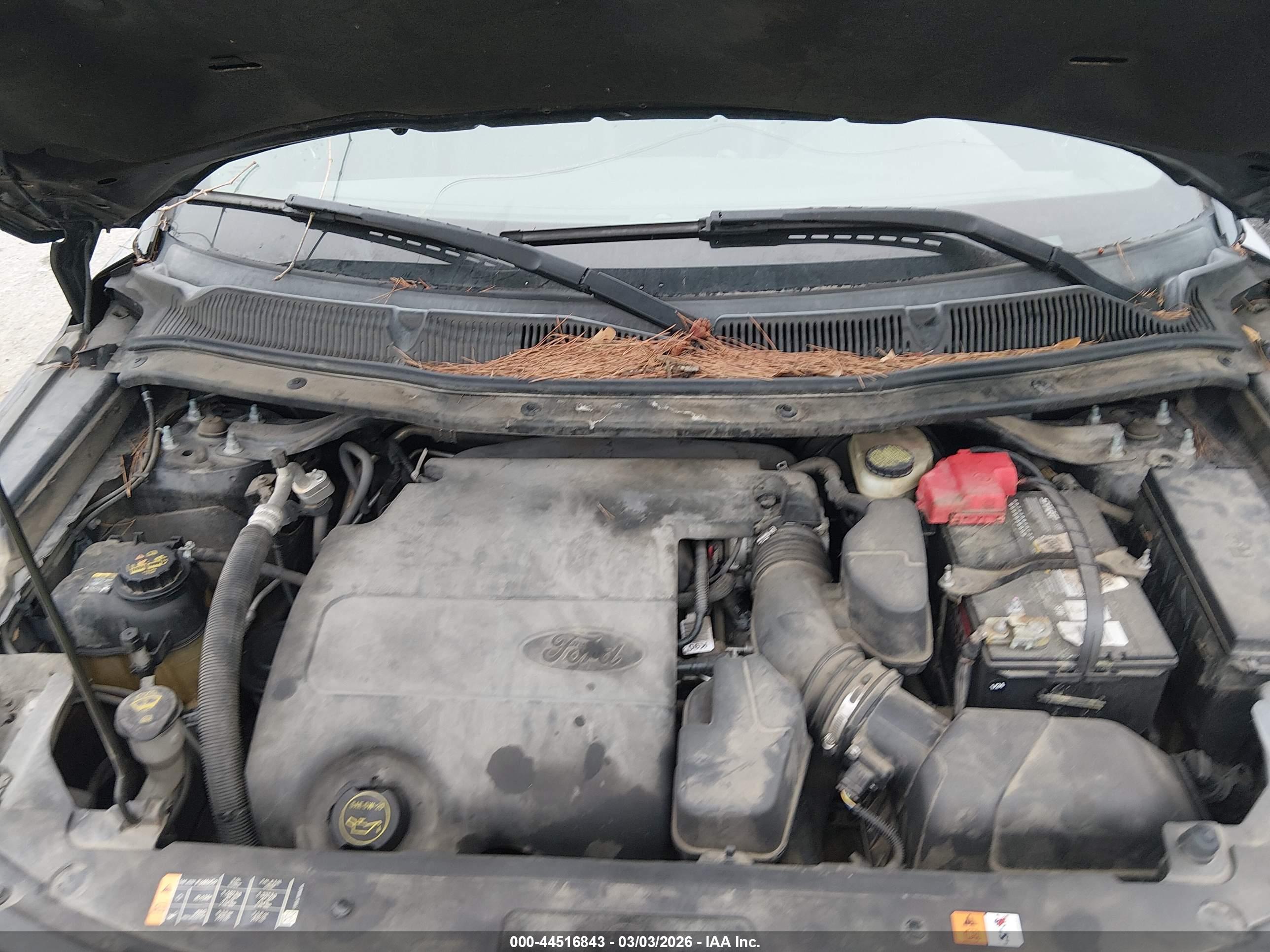 FORD EXPLORER image 10
