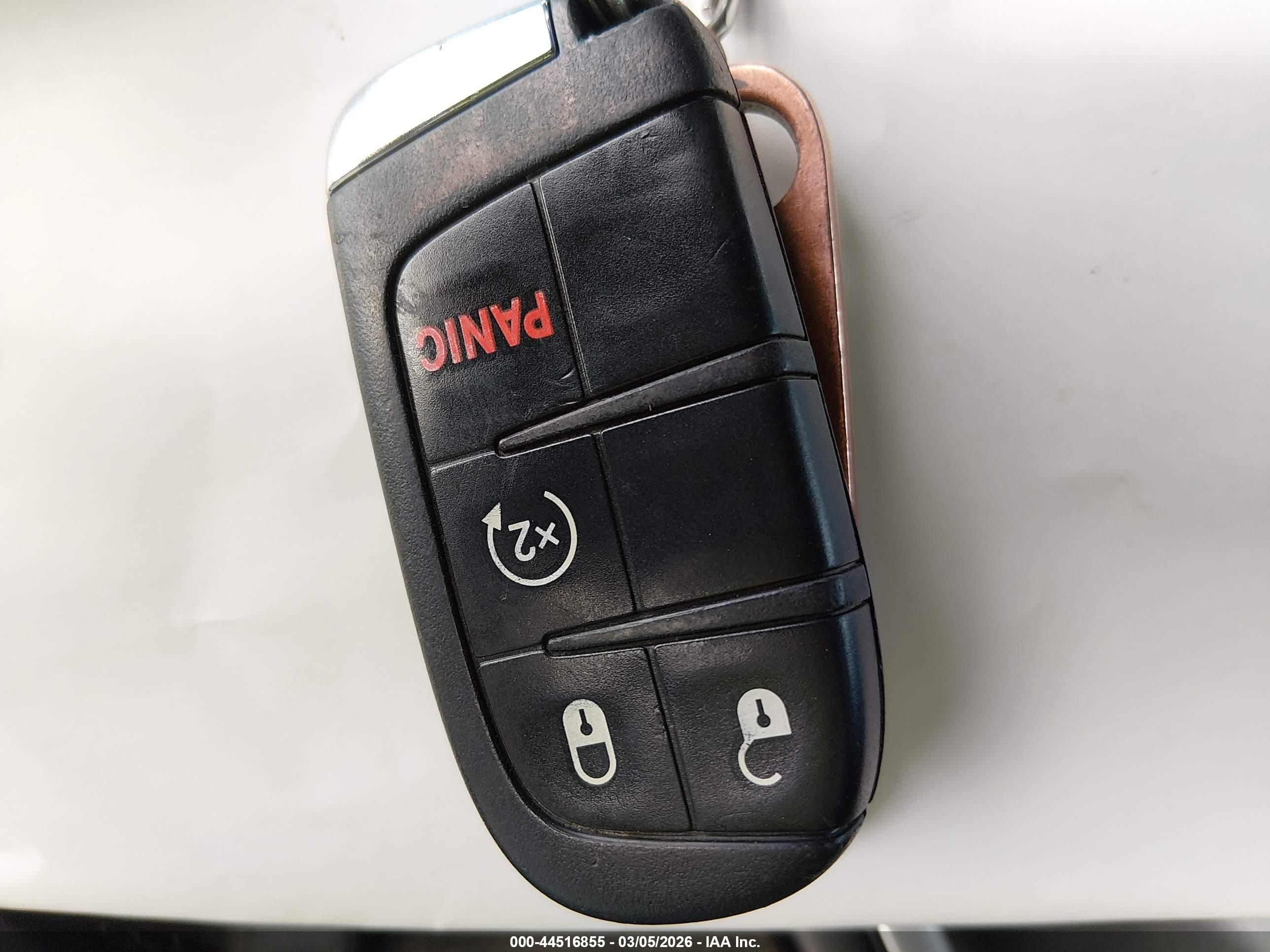 JEEP RENEGADE image 11