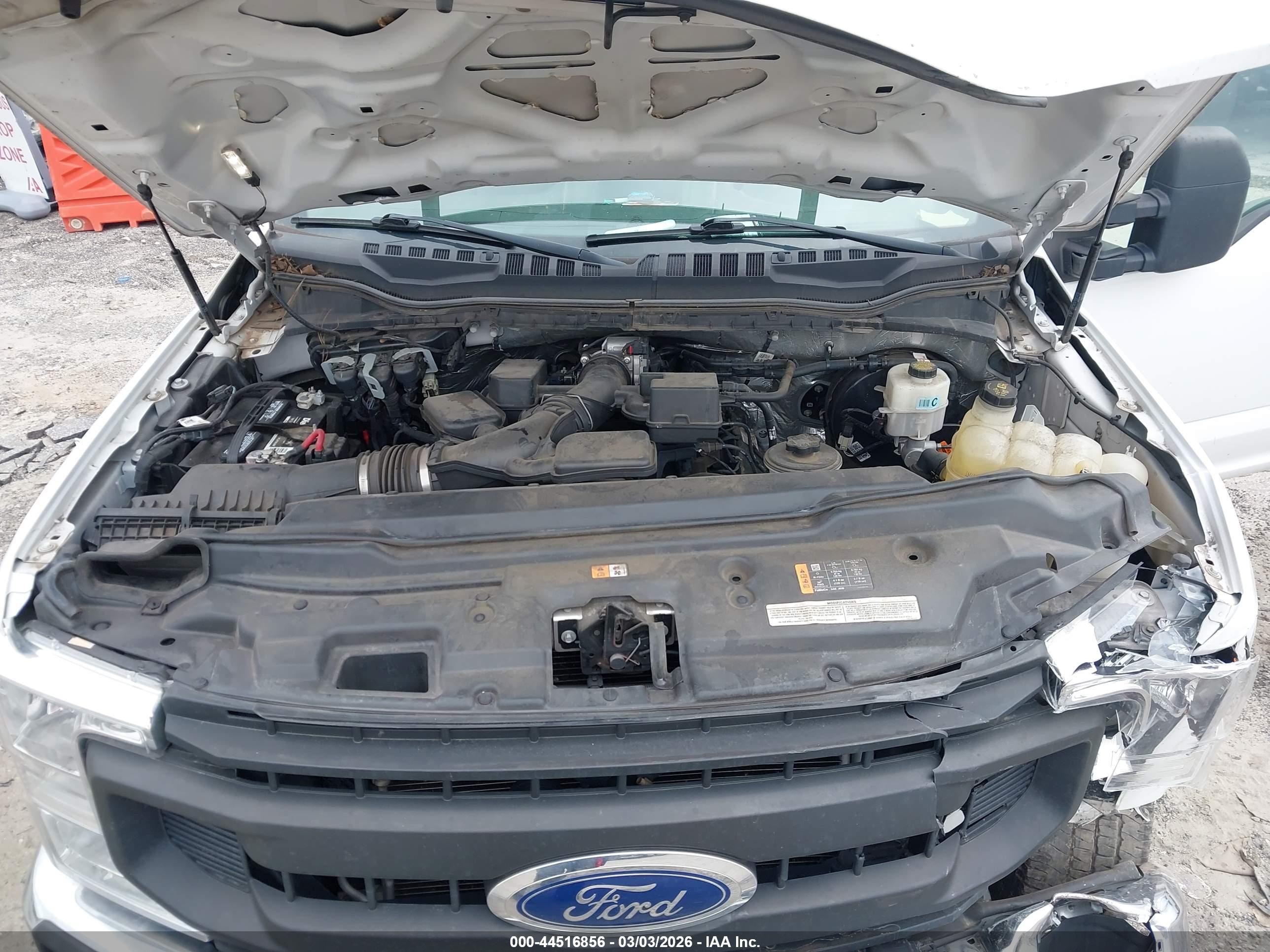 FORD F-250 image 10