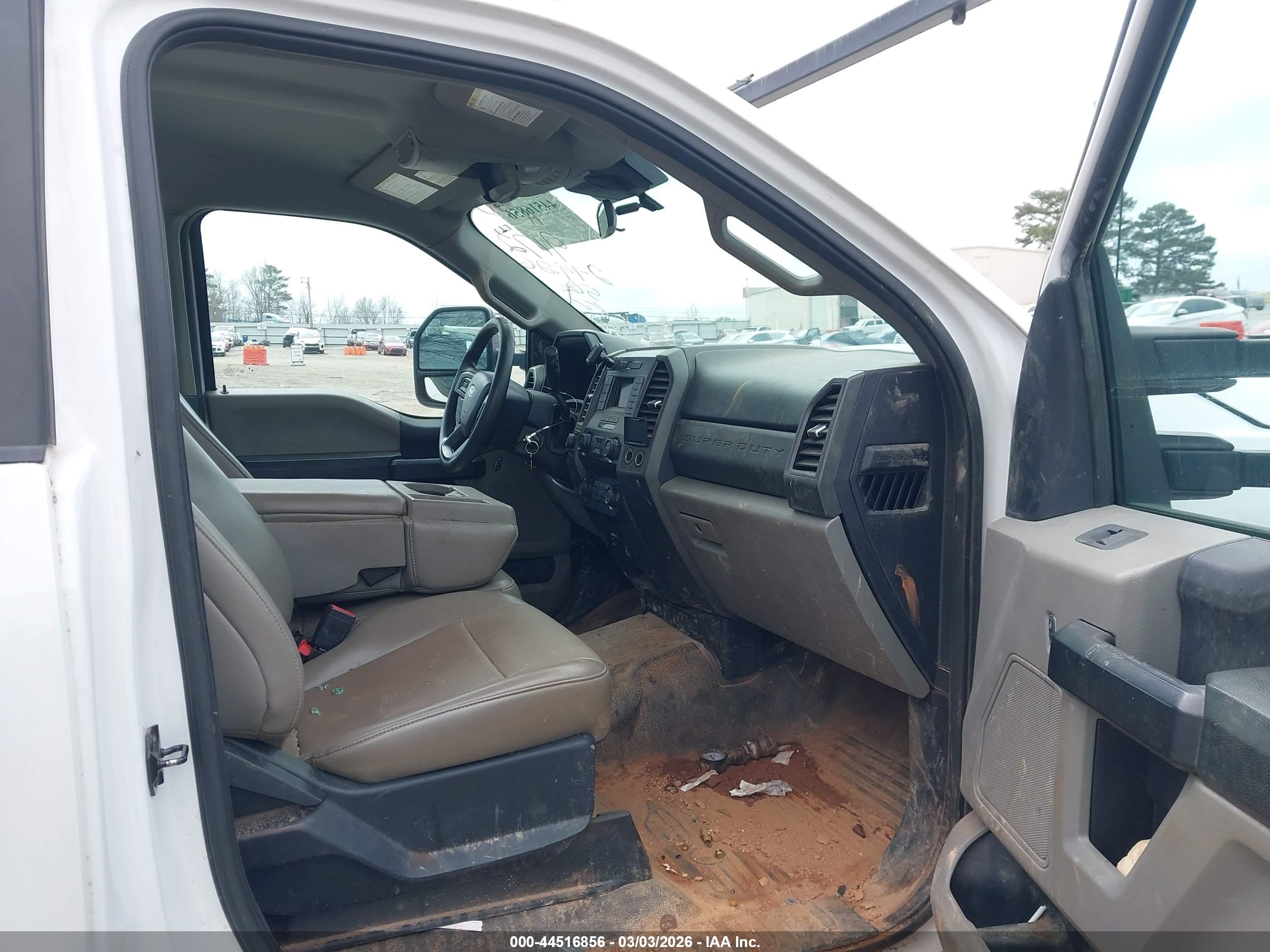 FORD F-250 image 5