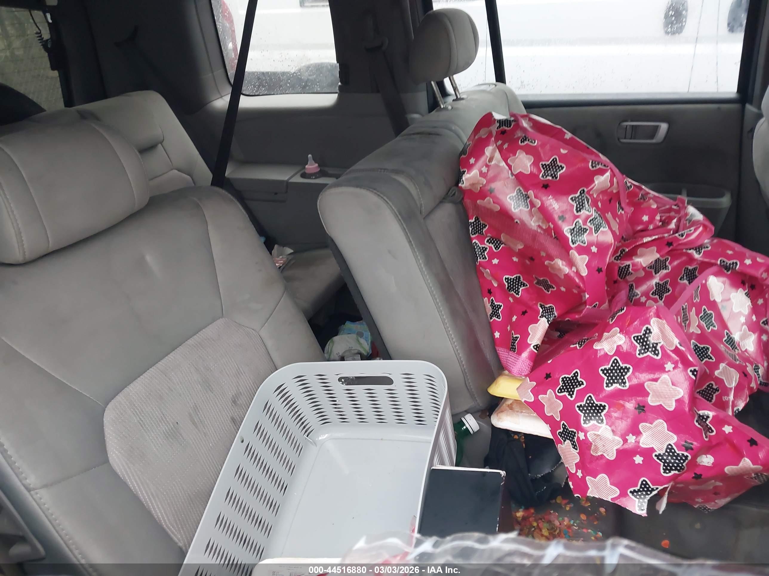 HONDA PILOT image 8