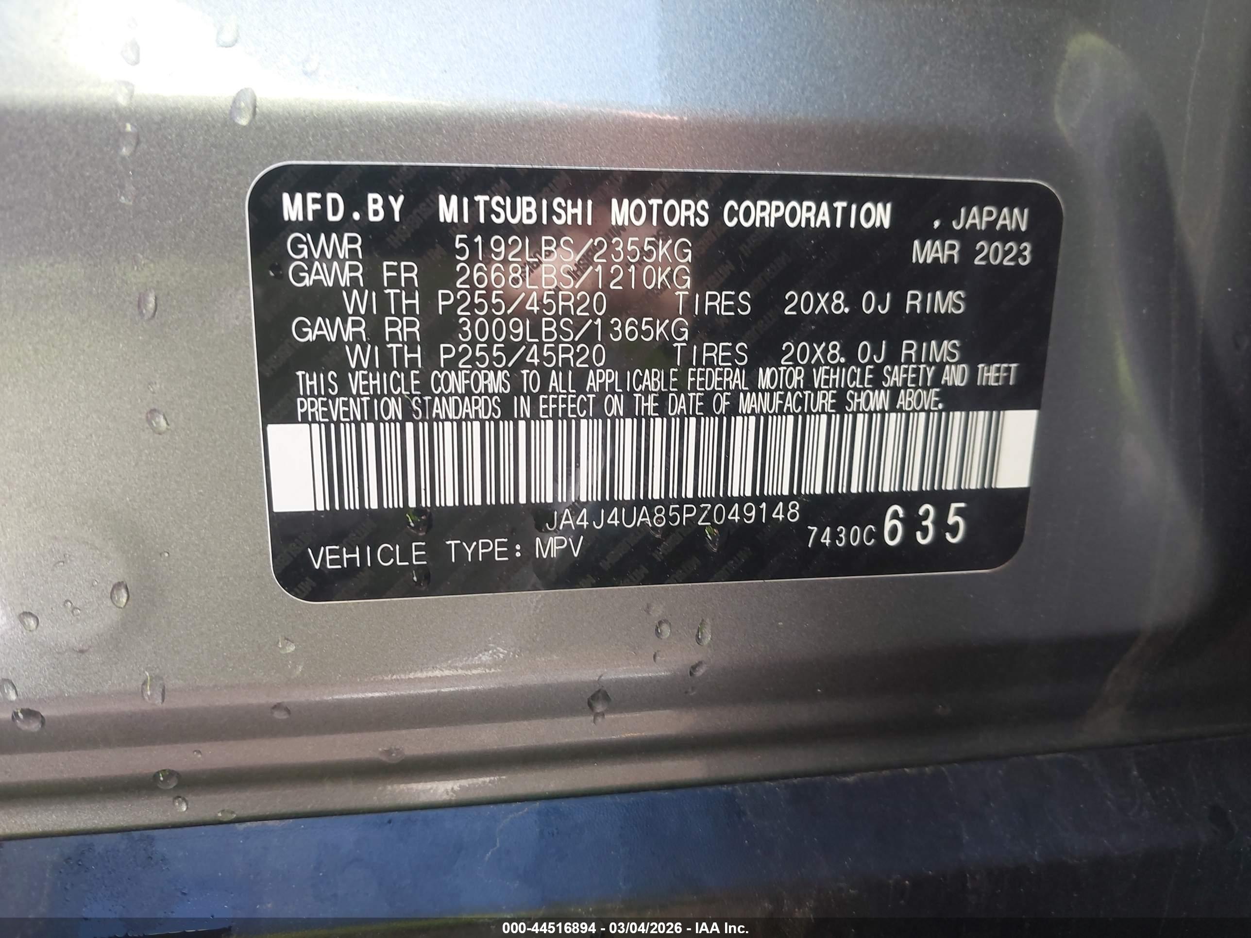 MITSUBISHI OUTLANDER image 9