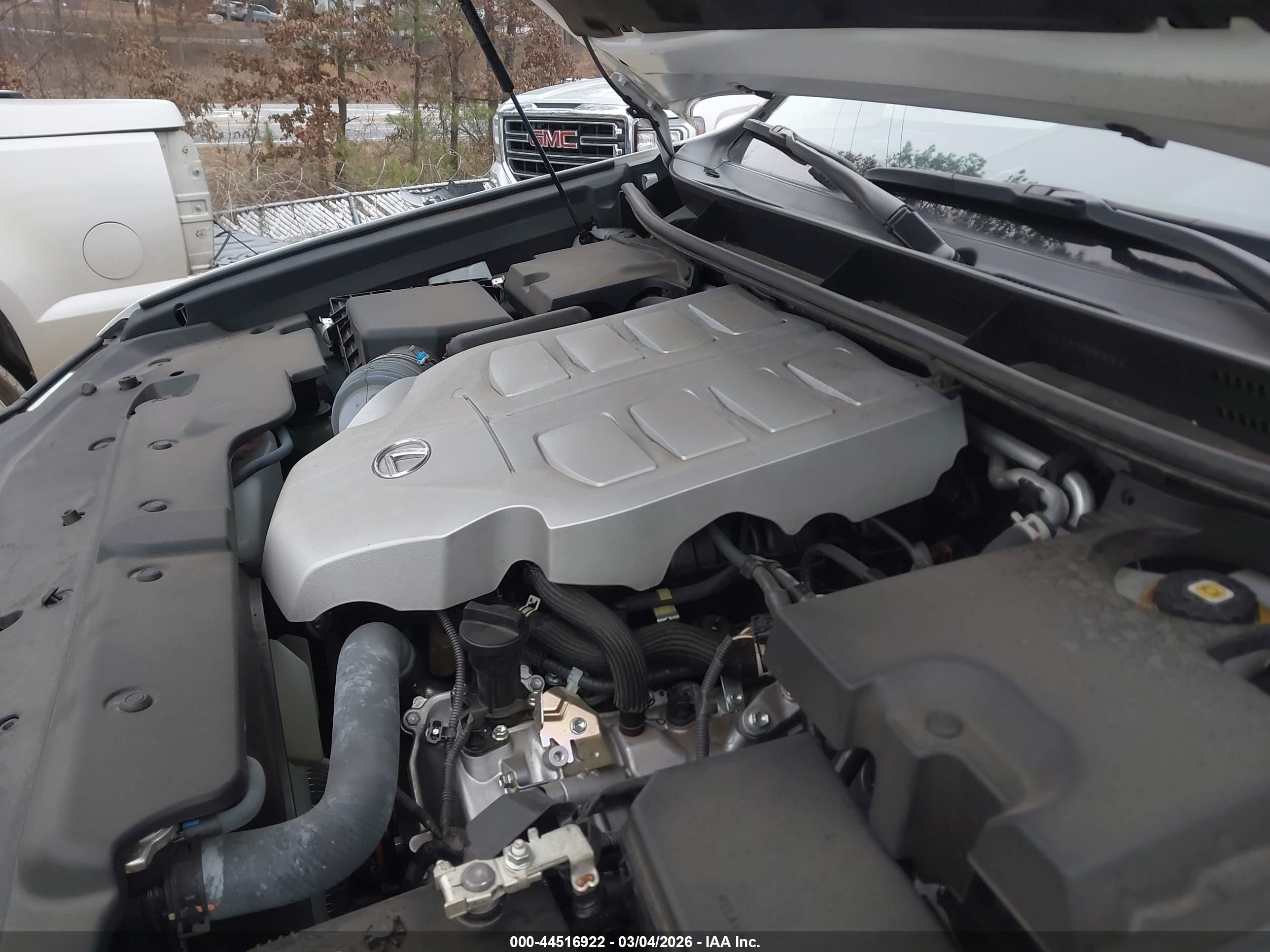 LEXUS GX image 10