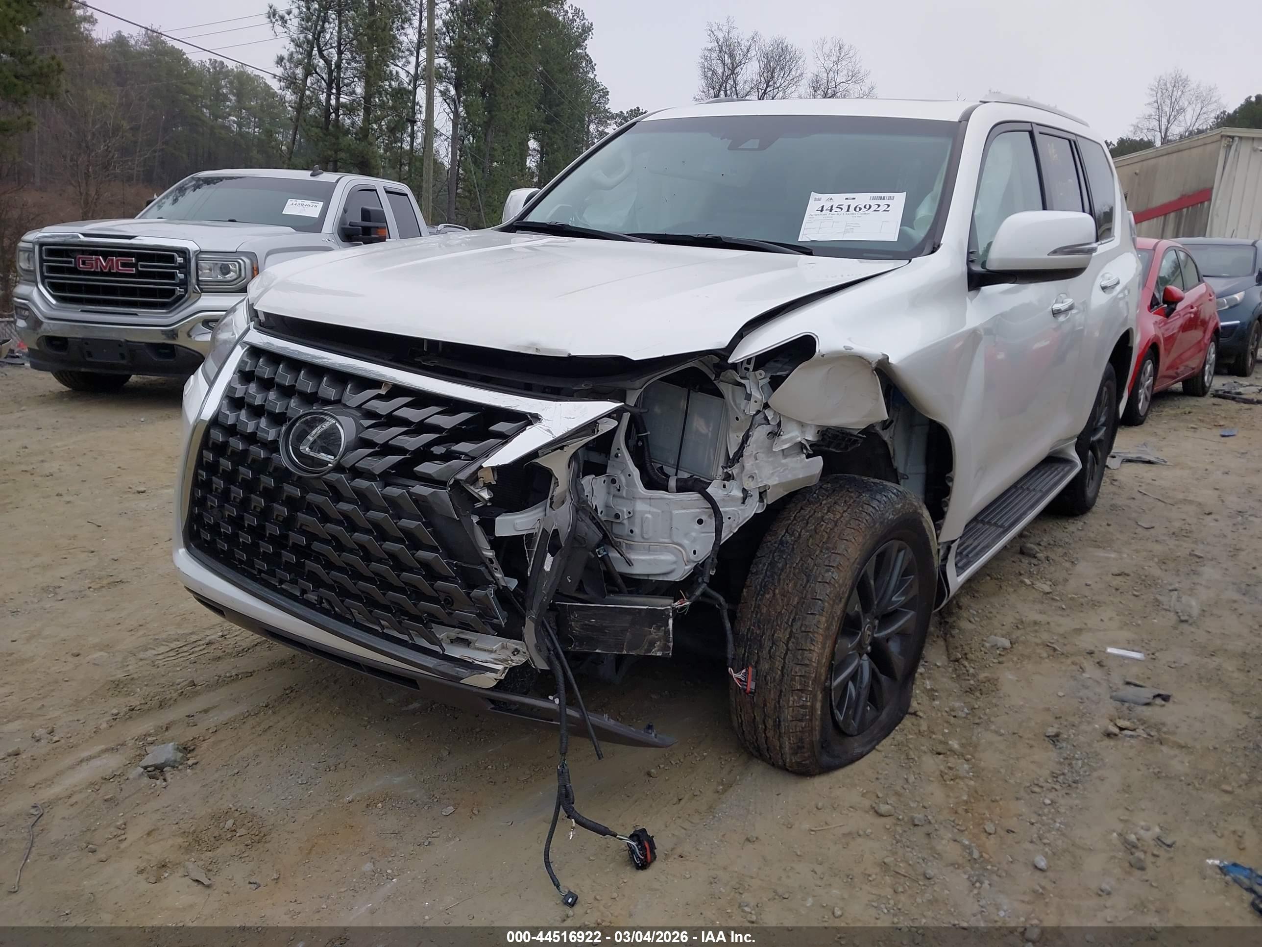 LEXUS GX image 6