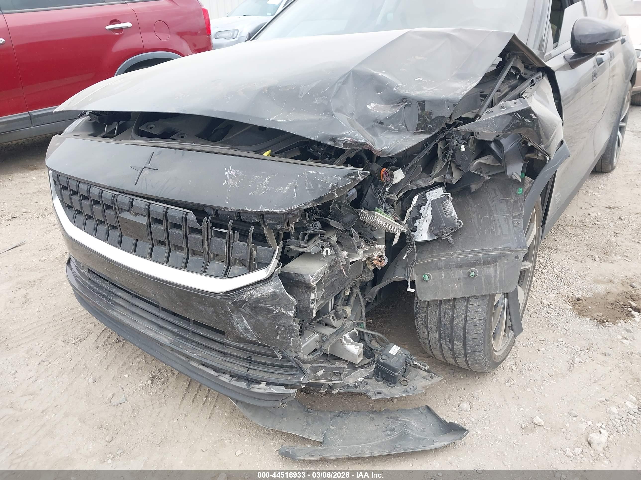 POLESTAR 2 image 6