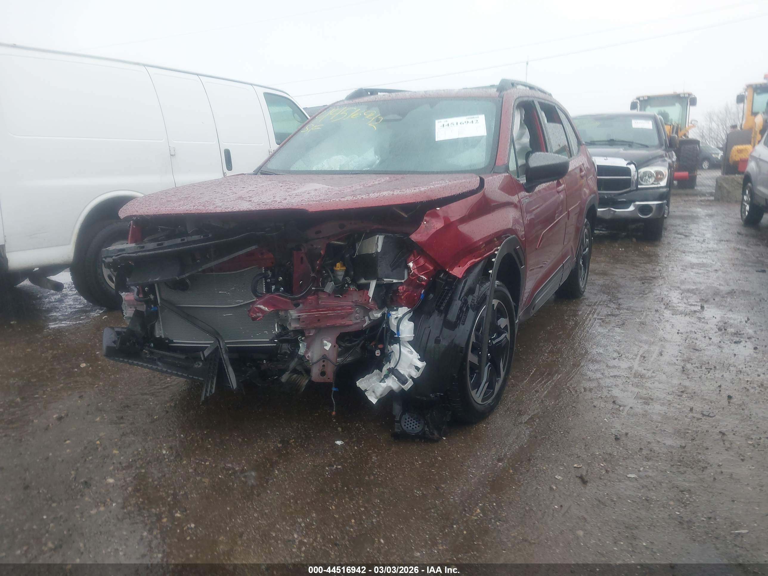 SUBARU FORESTER image 2