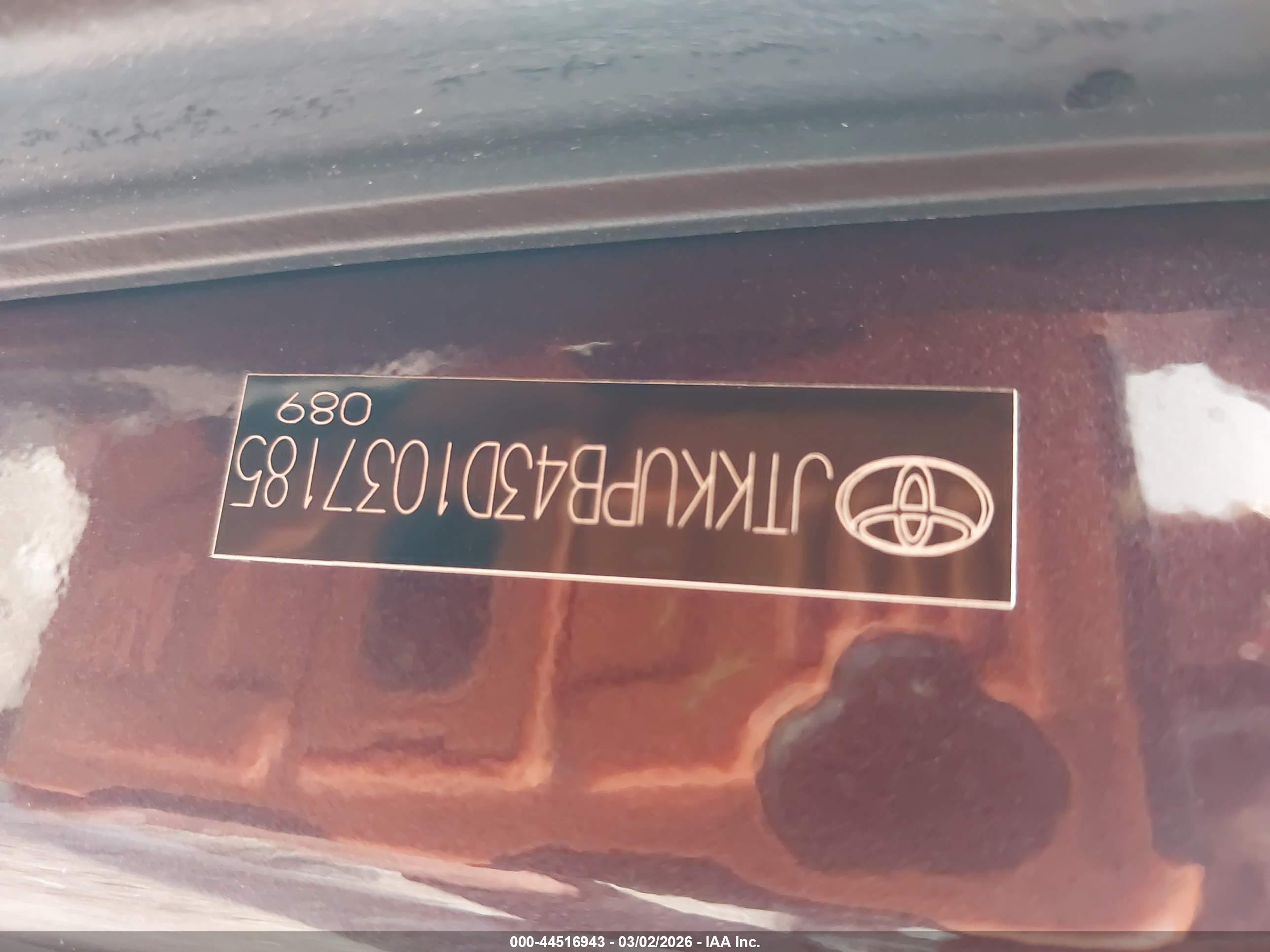 SCION XD image 9