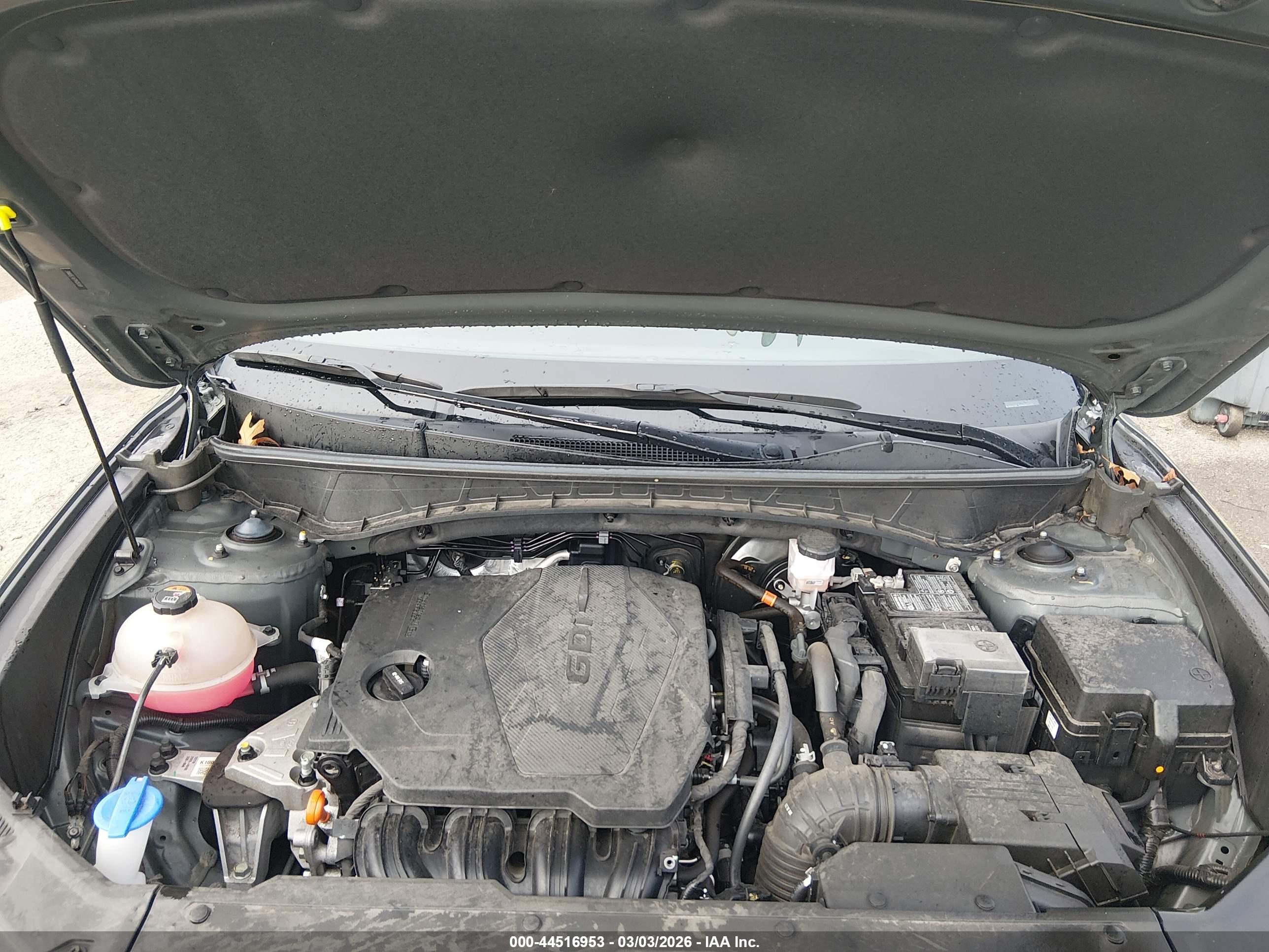 HYUNDAI TUCSON image 10
