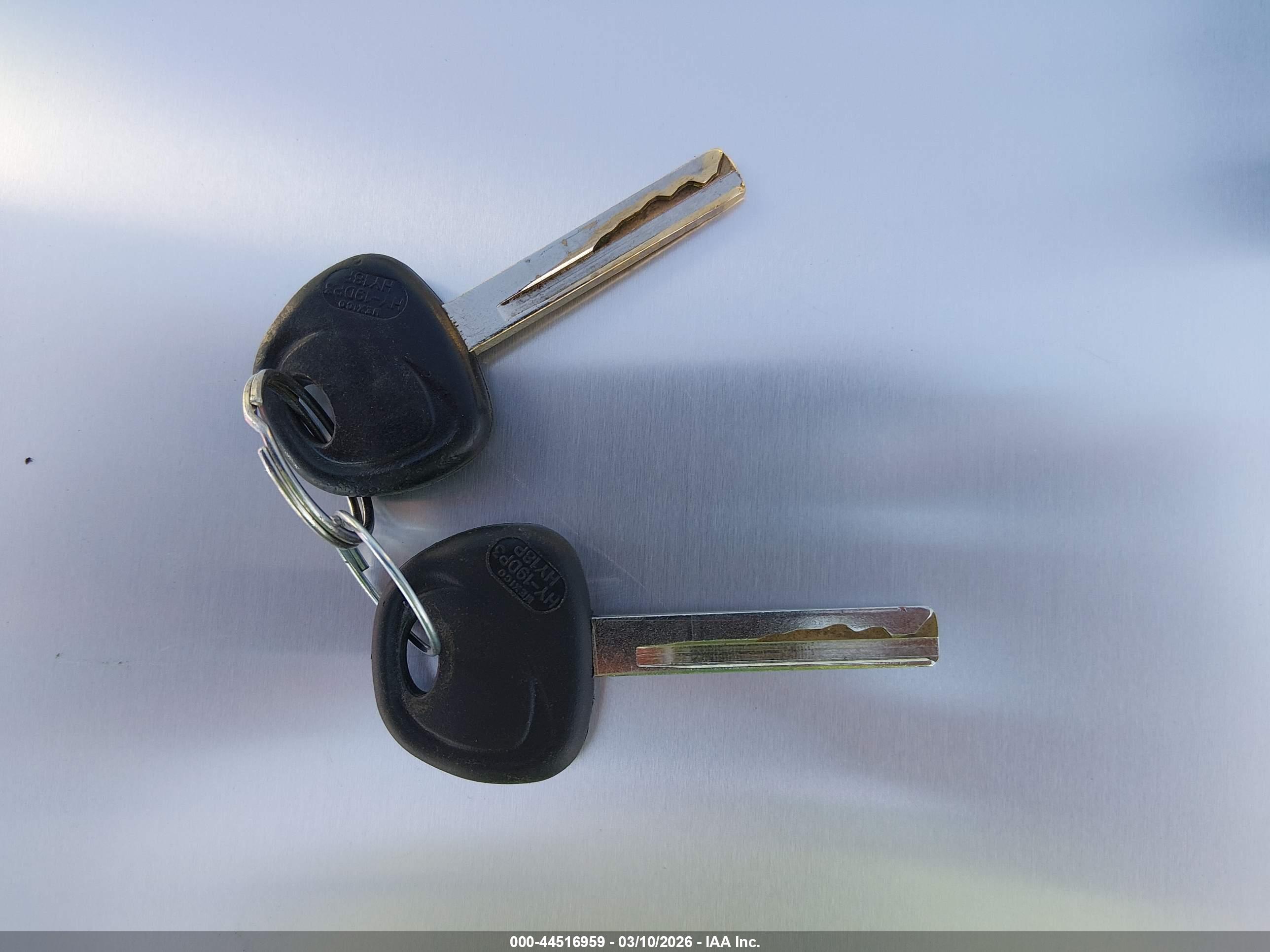 HYUNDAI ACCENT image 11
