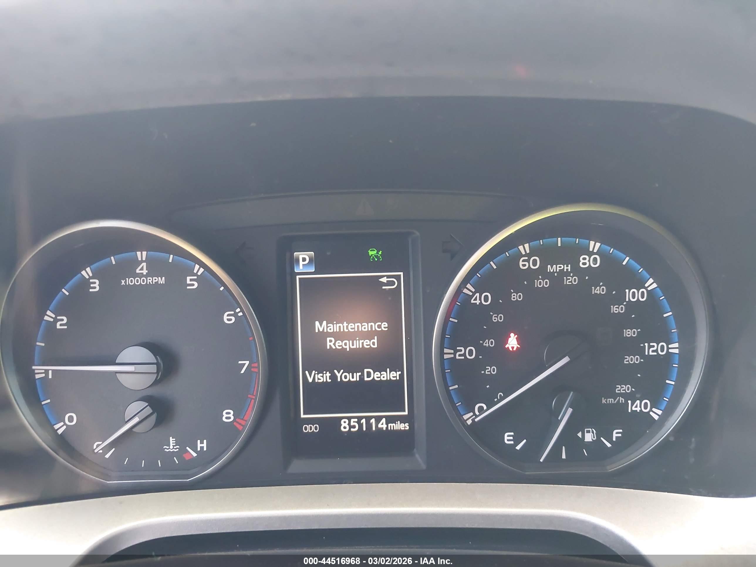 TOYOTA RAV4 image 7
