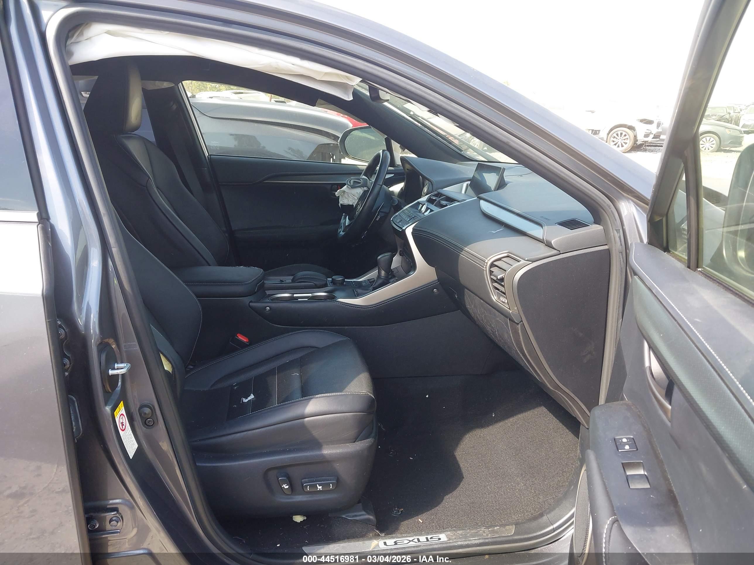 LEXUS NX image 5