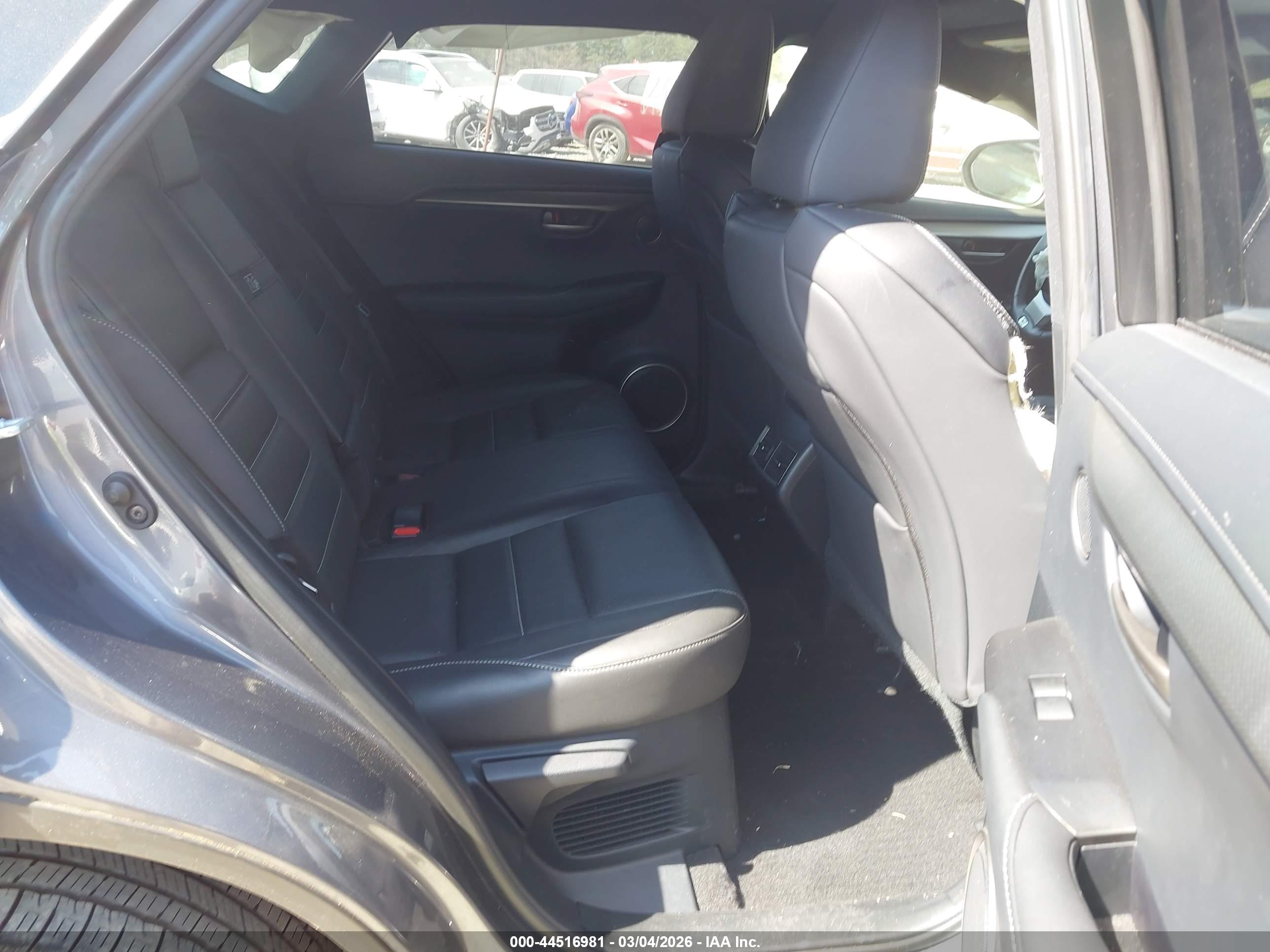 LEXUS NX image 8