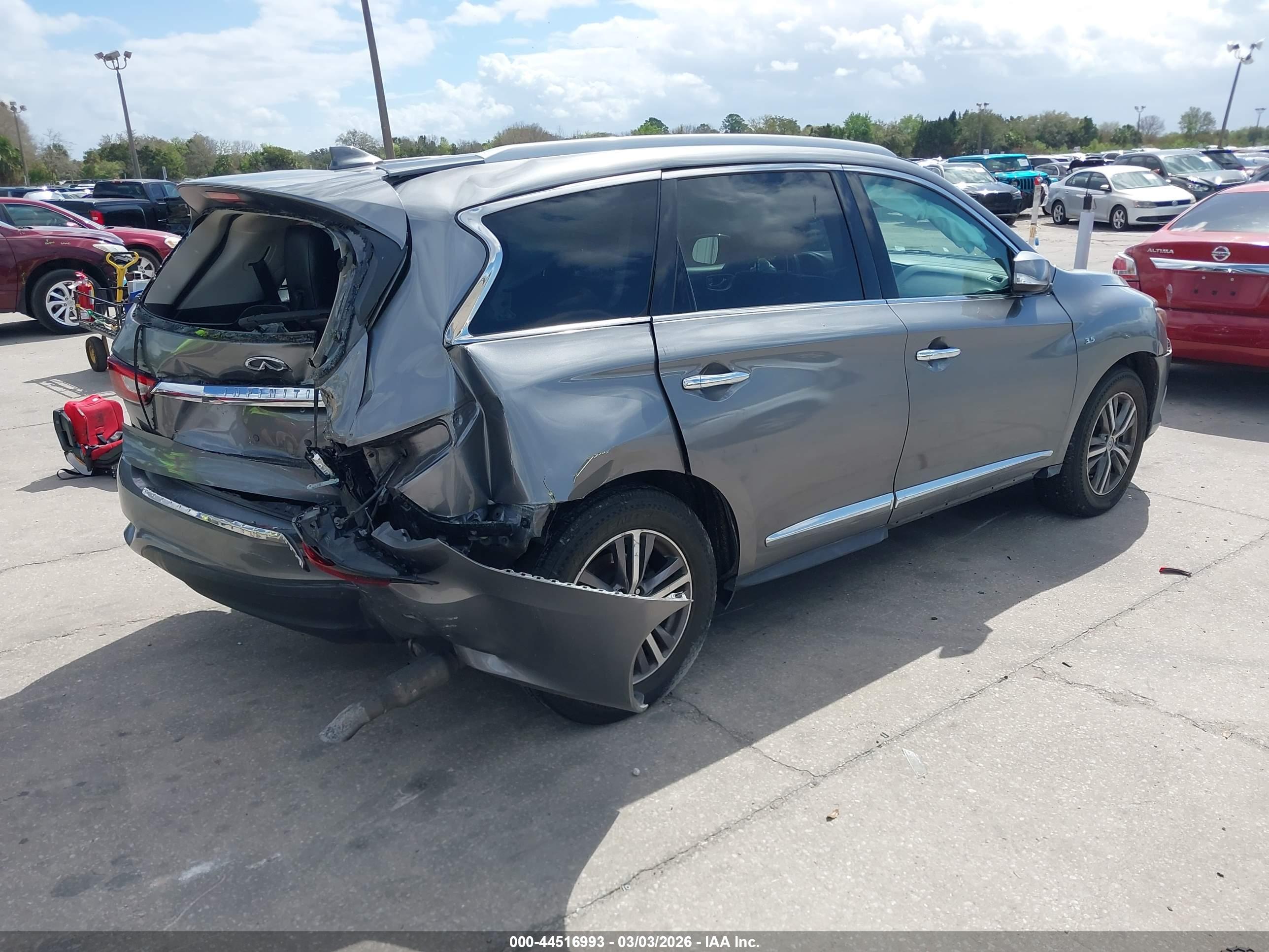 INFINITI QX60 image 4