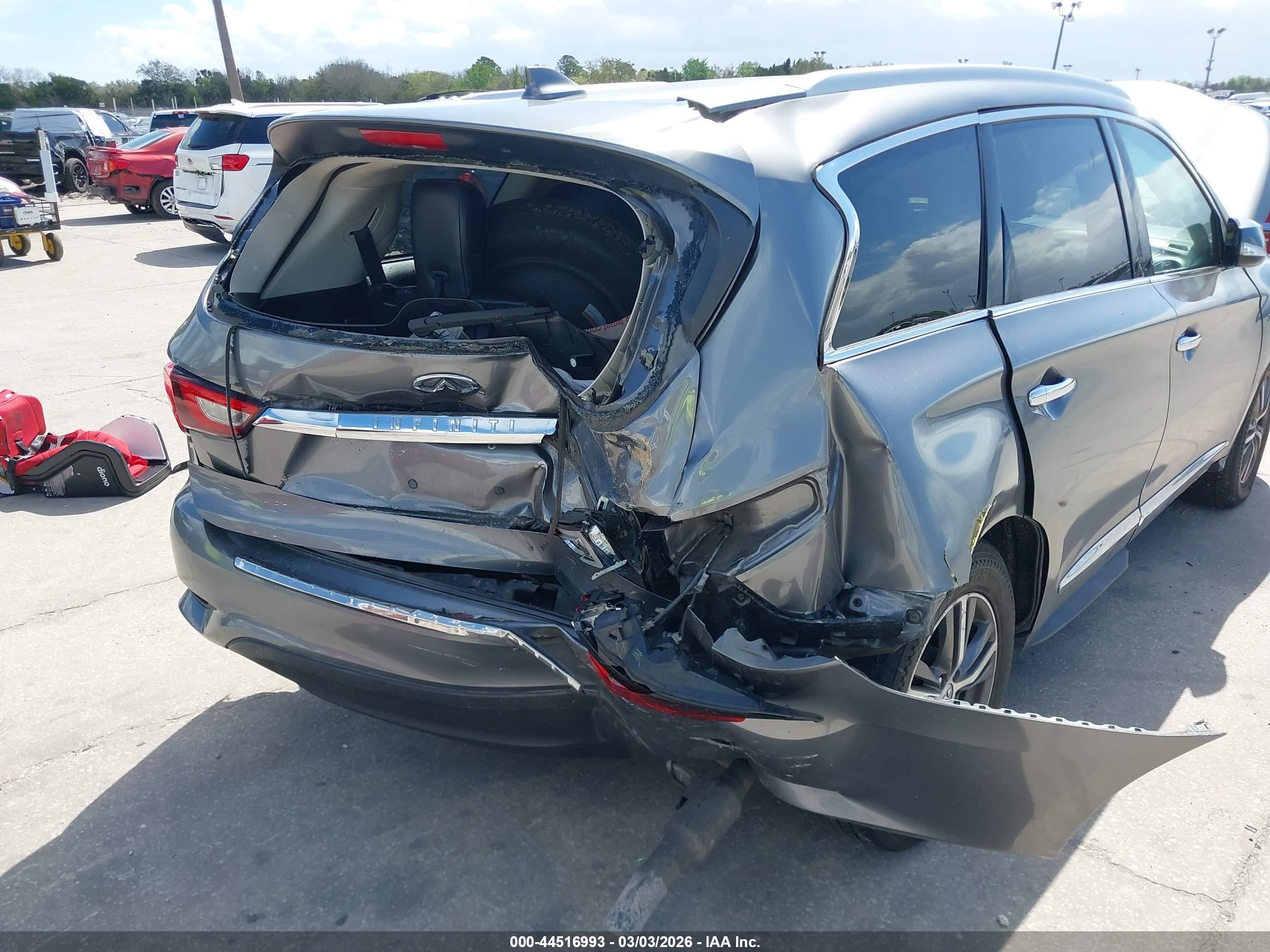 INFINITI QX60 image 6