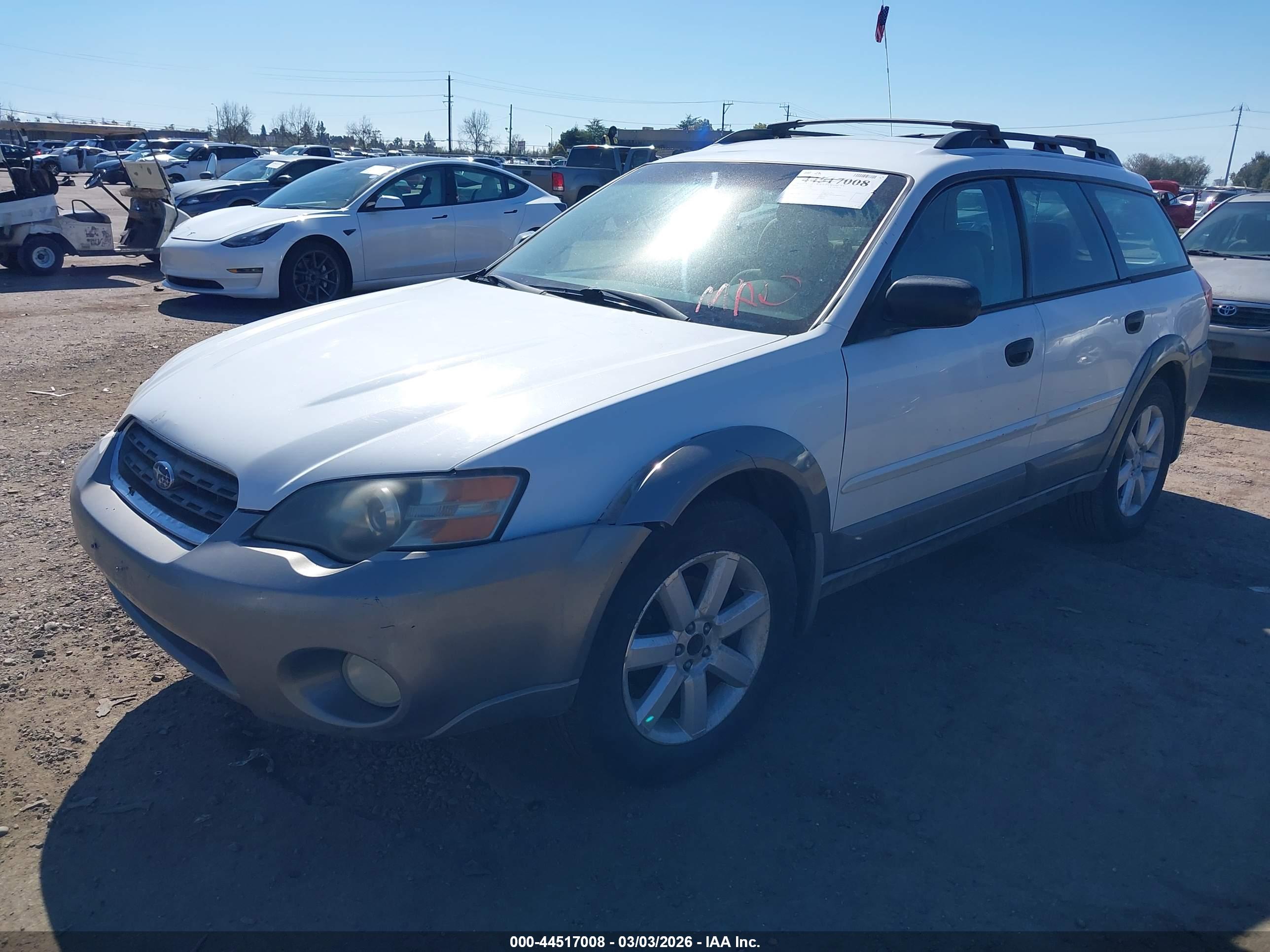 SUBARU OUTBACK image 6