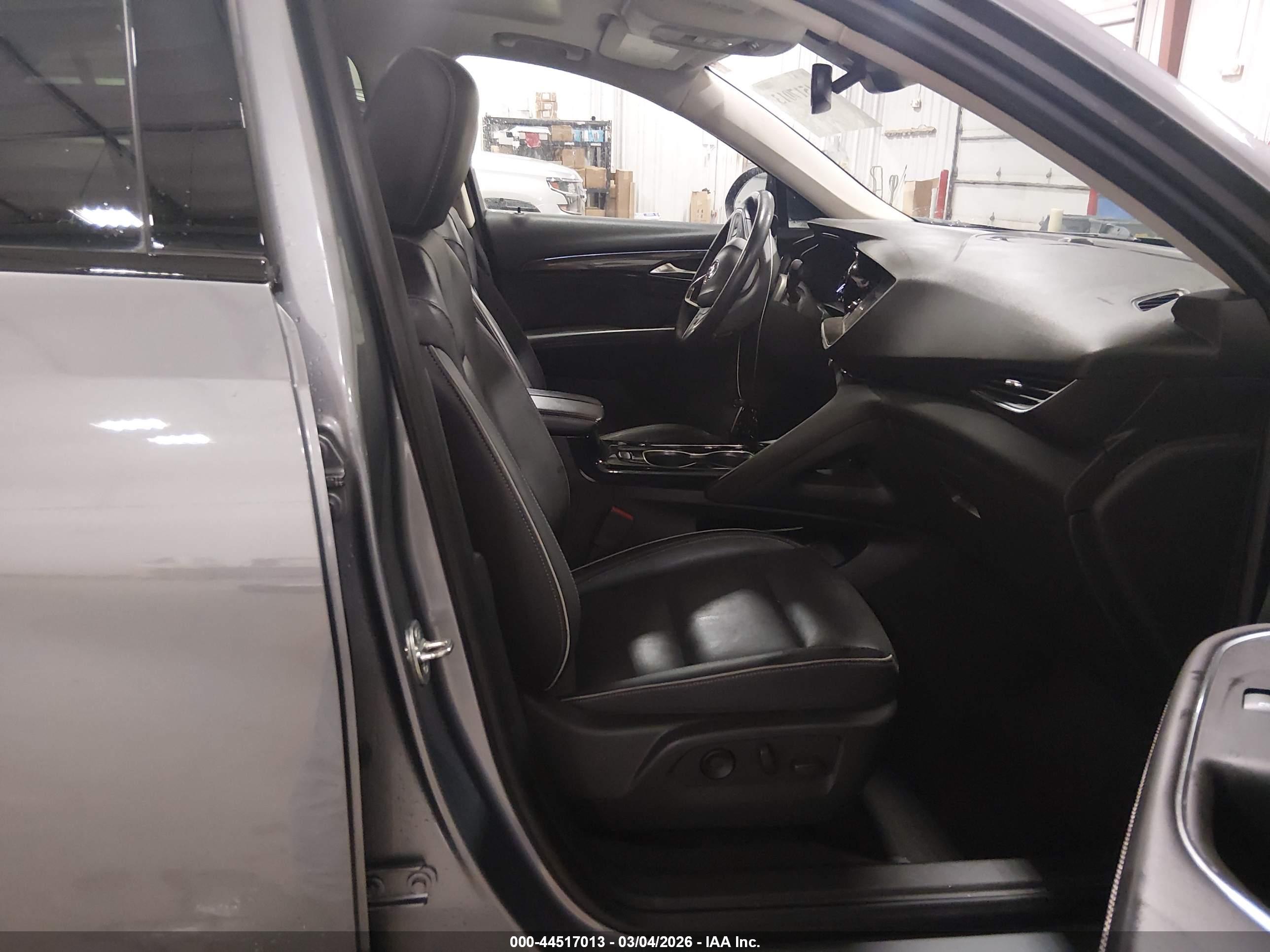 BUICK ENVISION image 5